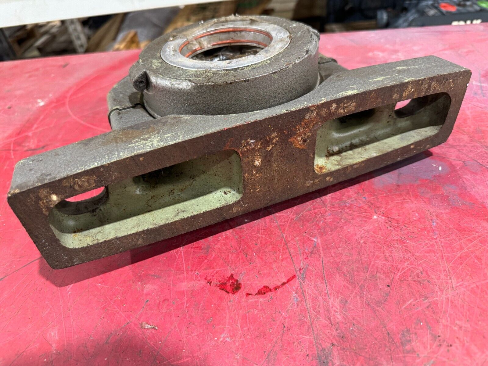 NEW COOPER P04C PILLOW BLOCK BEARING 2-15/16" BORE 01BCP215GR