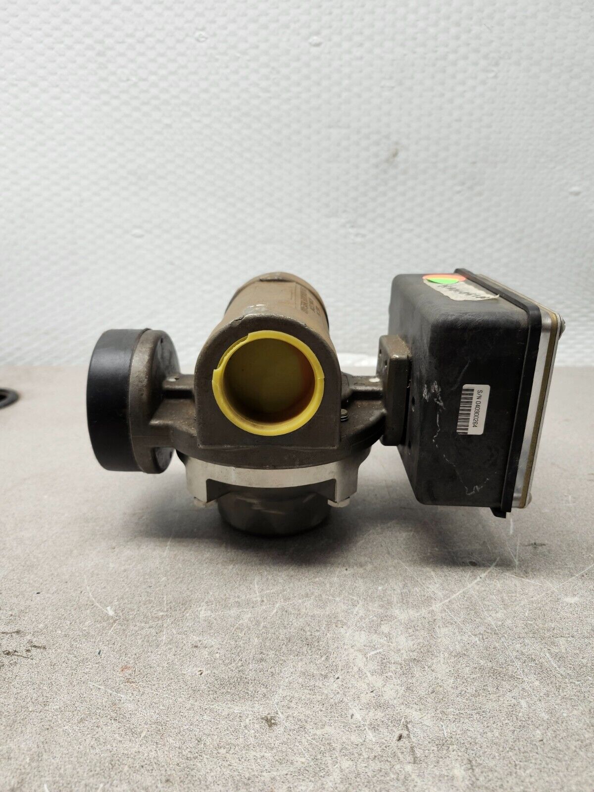 NEW NO BOX UFM UNIVERSAL FLOW MONITOR MN-TTB50GM-12-32V1.0-A0WR-ST