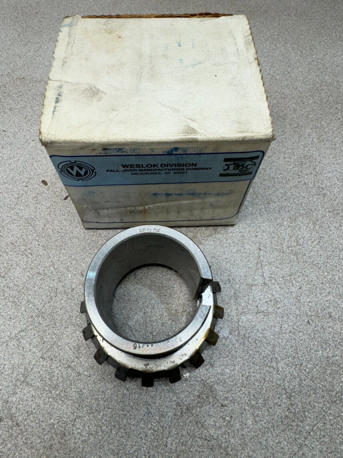 NEW IN BOX WESLOK ADAPTER ASSEMBLY SNW10 X 1 11/16"