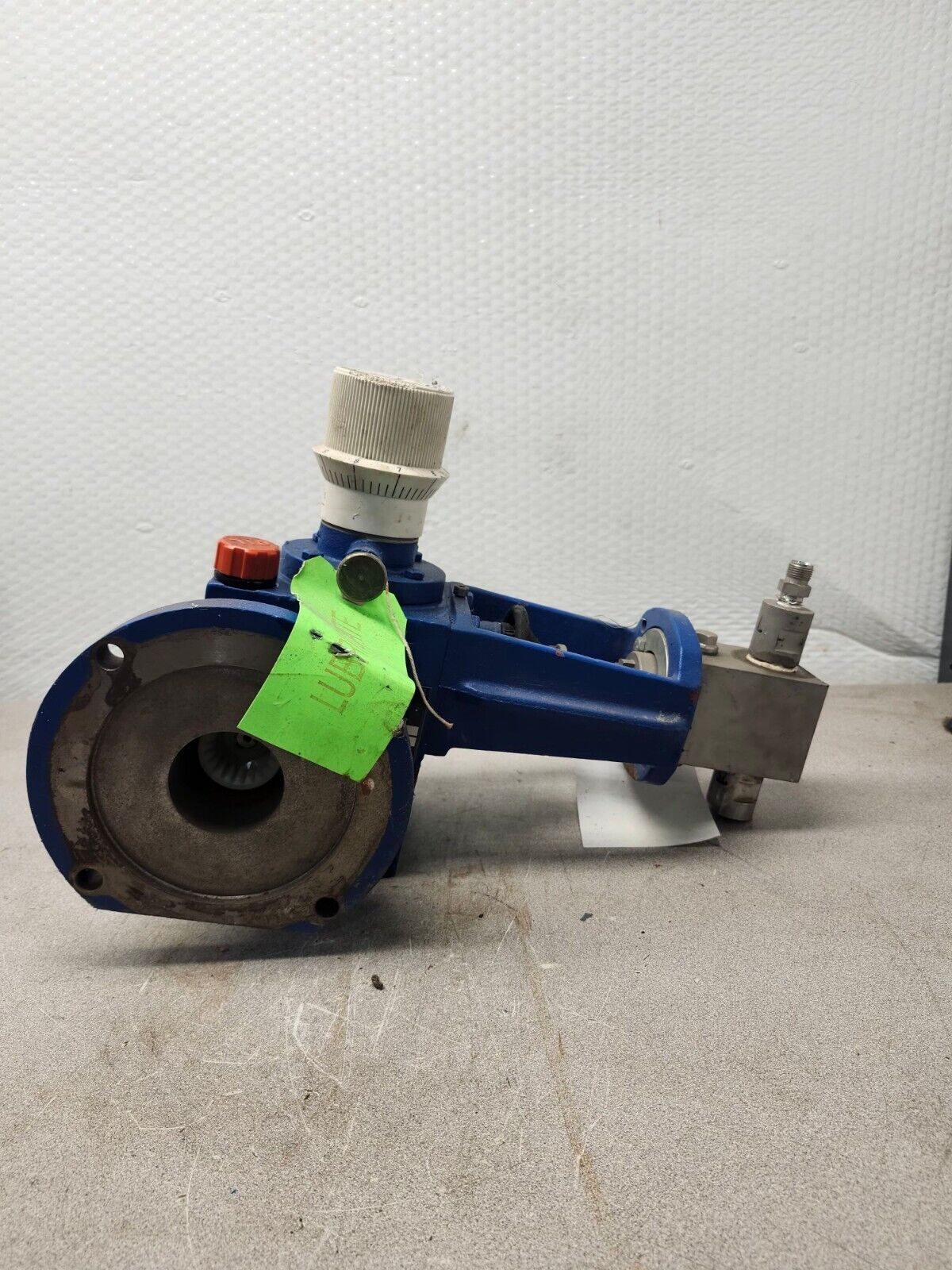 NEW NO BOX BRAN+LUEBBE CEREX METERING PUMP TYPE VE-P 31