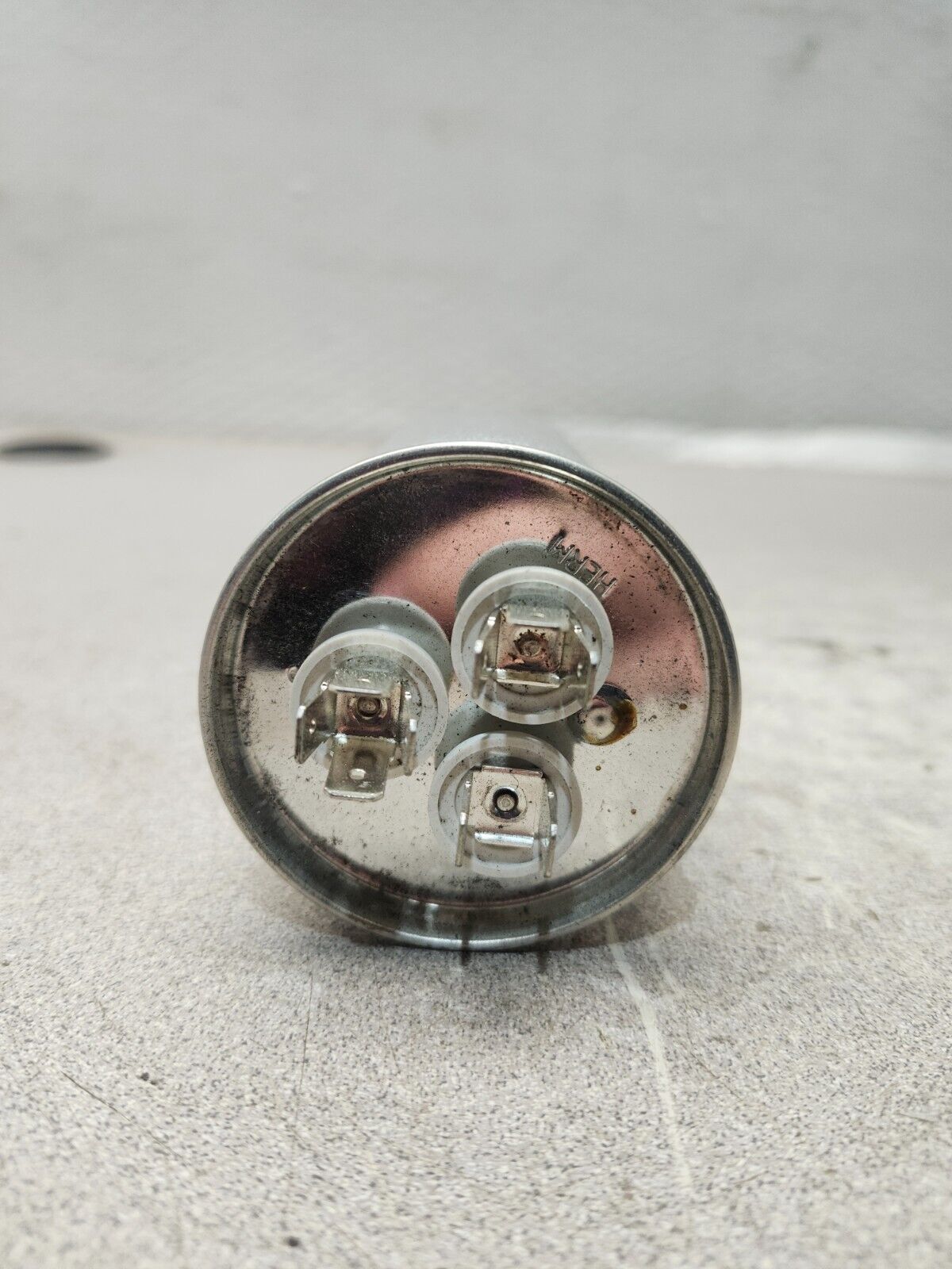 NEW IN BOX LOT OF 7 Packard Motor Round Dual Run Capacitor PRCFD505