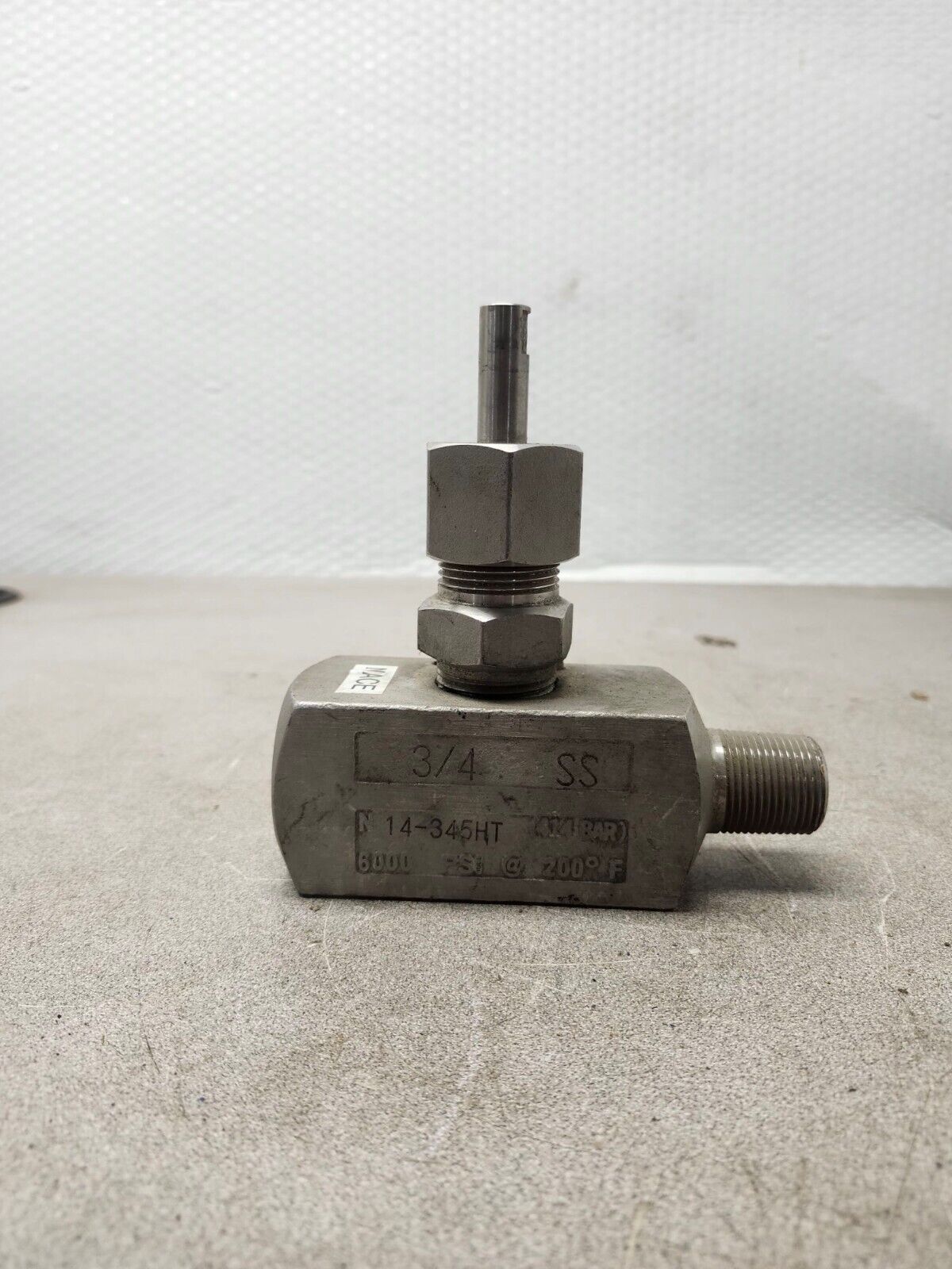 Vanne à Aiguille KF Industries 1 NPT Inox 6000 PSI - N14-10HT Pour Haute Pression Manuelle