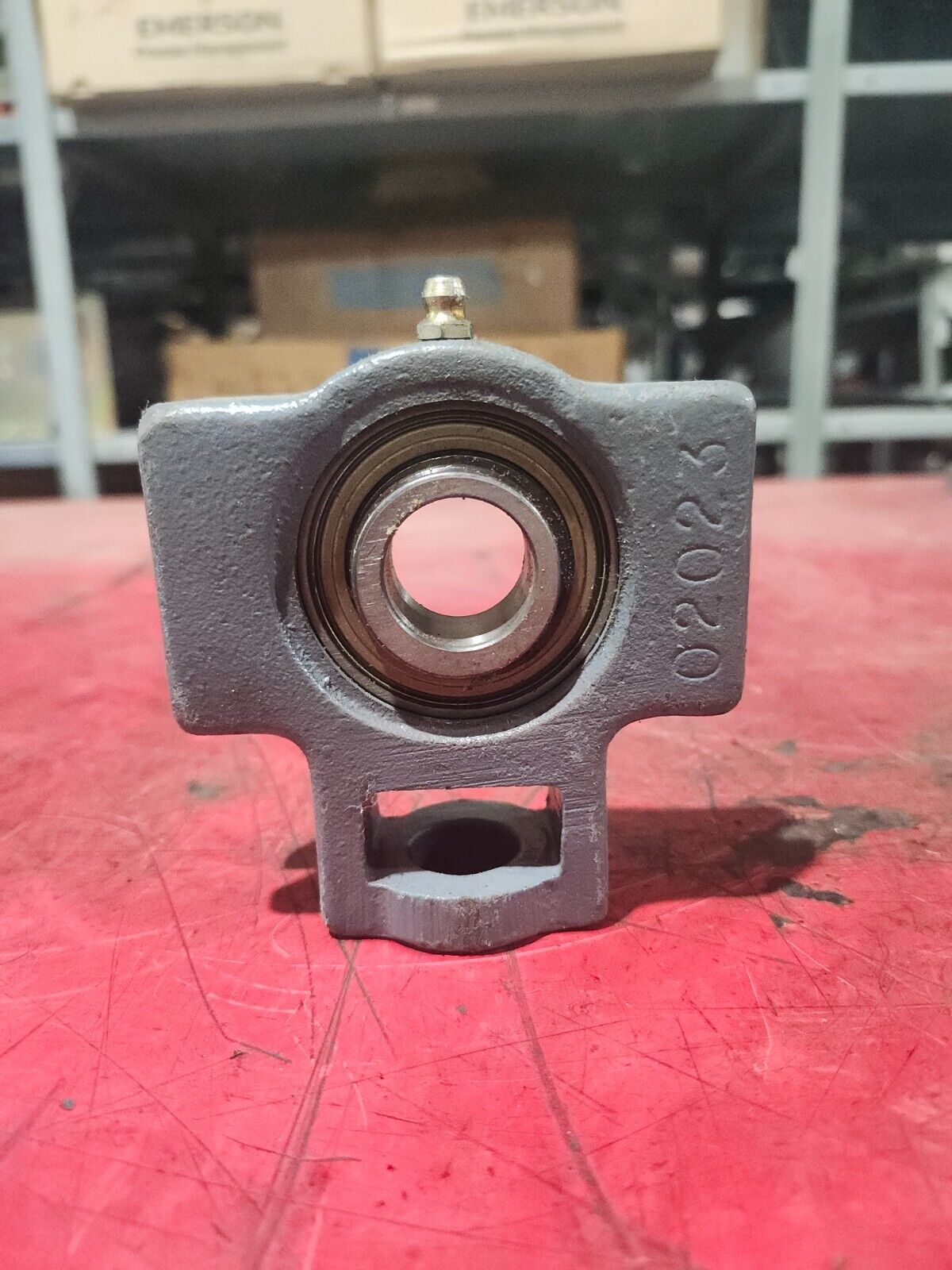 NEW NO BOX HUB CITY TAKE UP BEARING 61153C