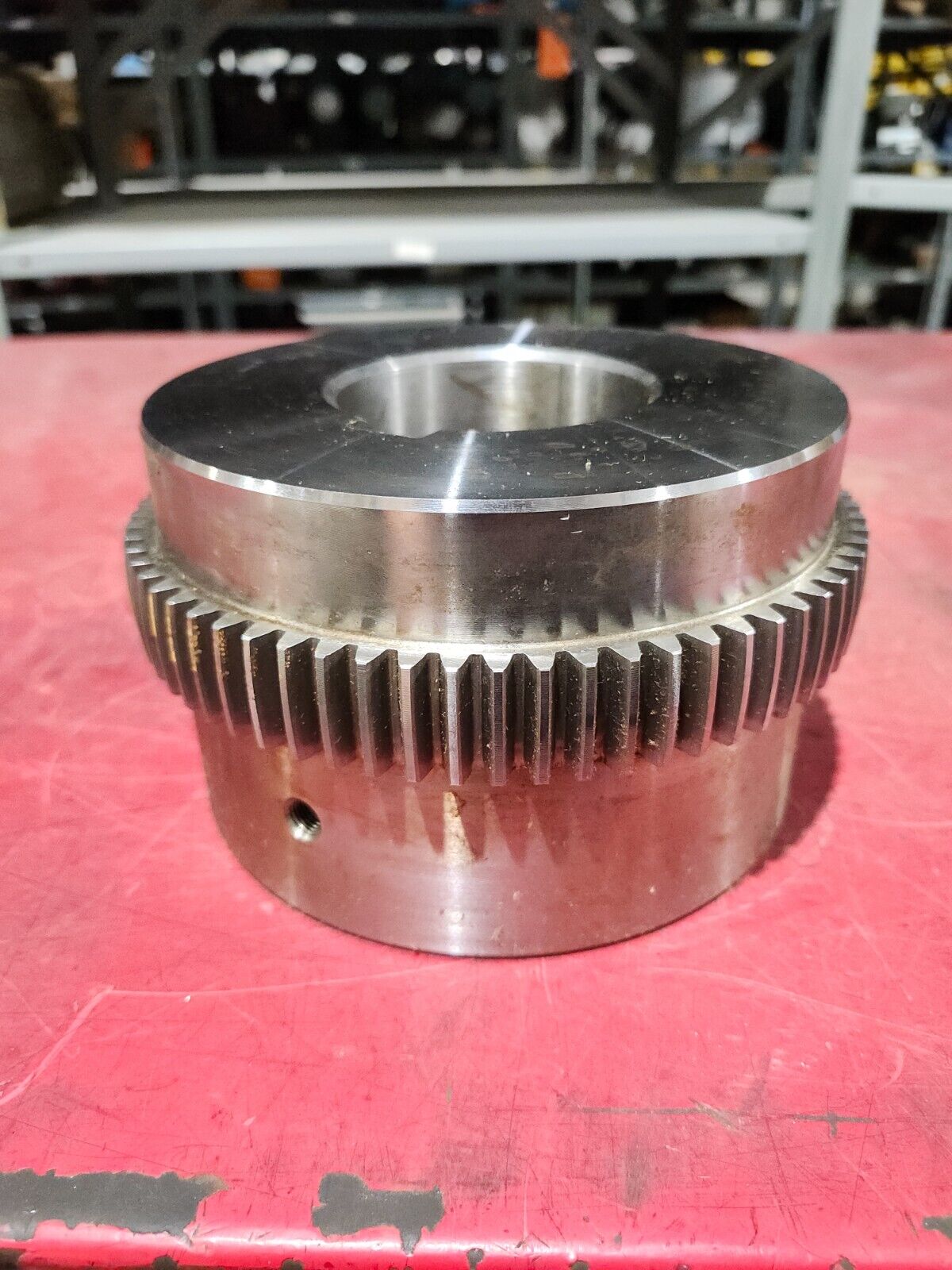 NEW IN BOX ZURN ROUGH BORE 073580-00FB F 203.5 HUB