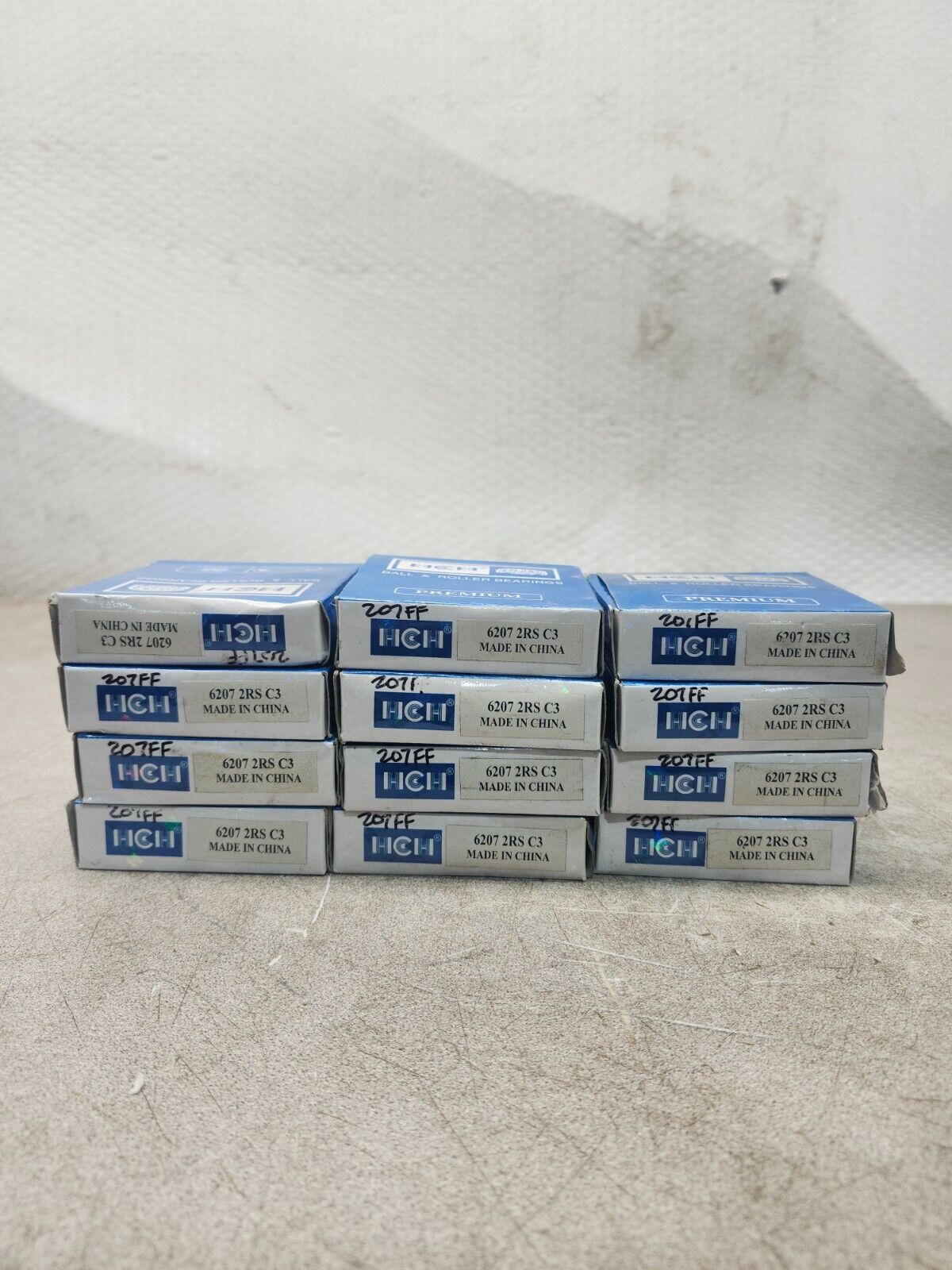 44029517