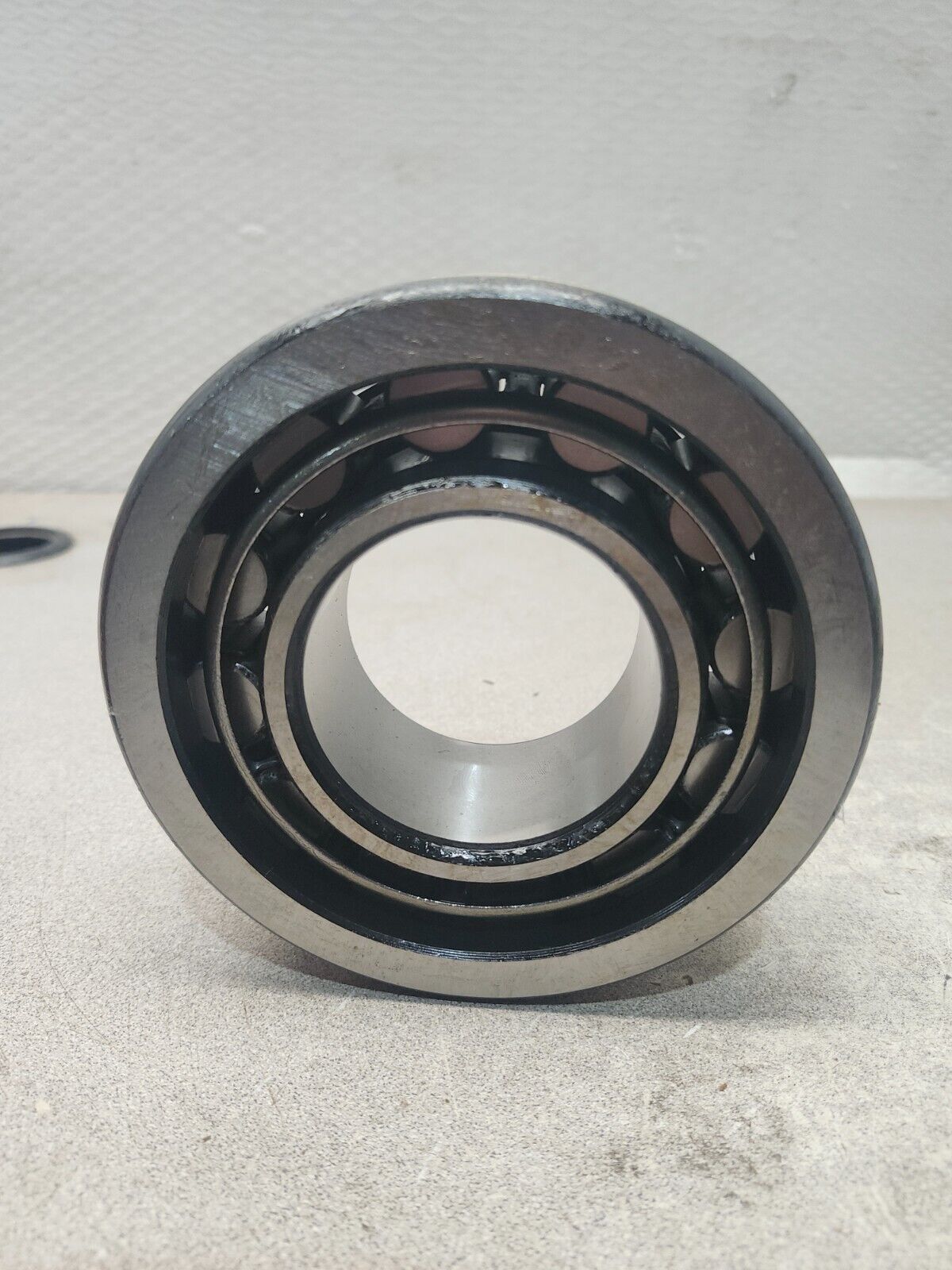 NEW IN BOX BEARINGS LIMITED SINGLE ROW Bearing NJ 2313