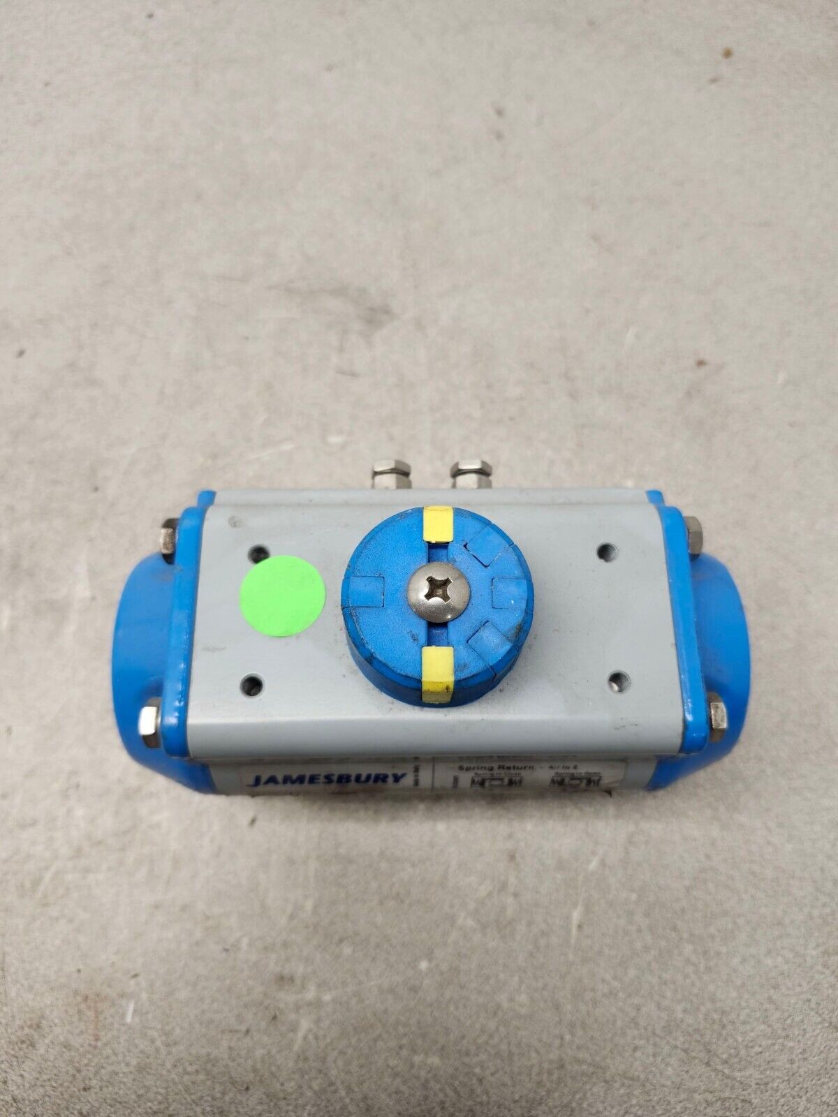 USED Jamesbury Spring Return Valve Actuator VPVL100 SR4/5 B C