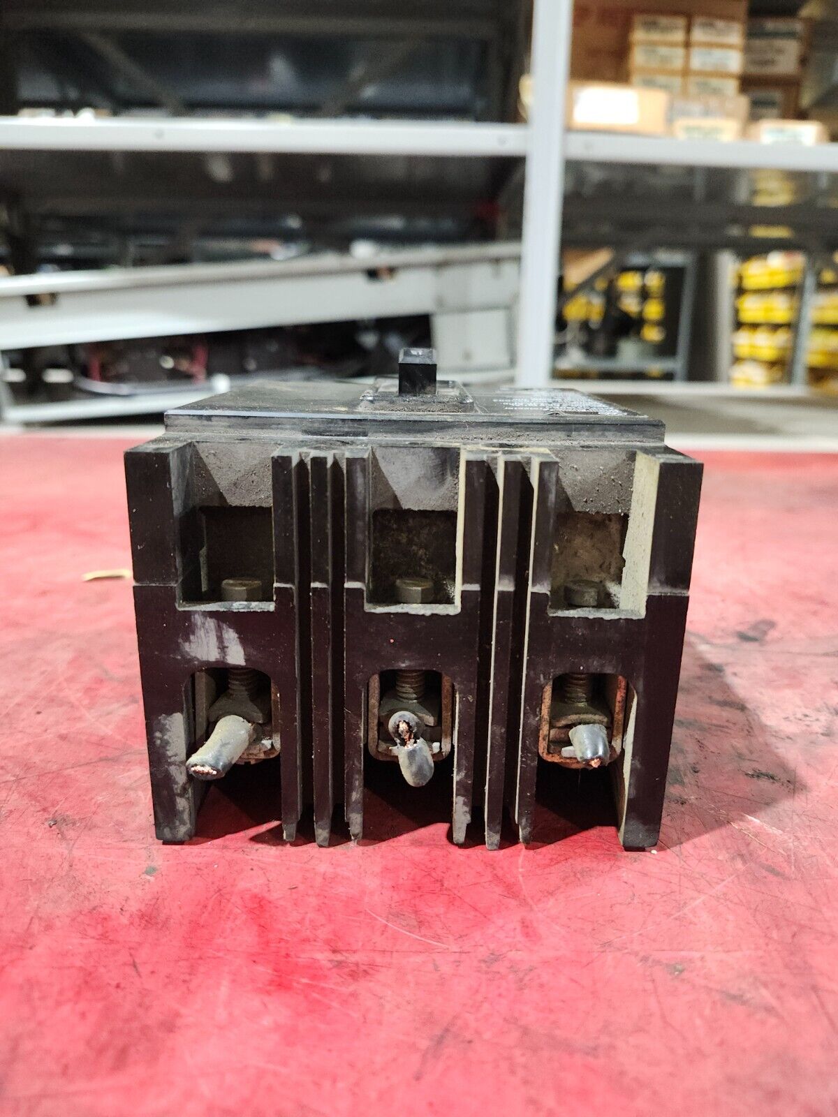 USED WESTINGHOUSE CIRCUIT BREAKER 15AMPS 600 VAC 3-POLE, MCP03150RC