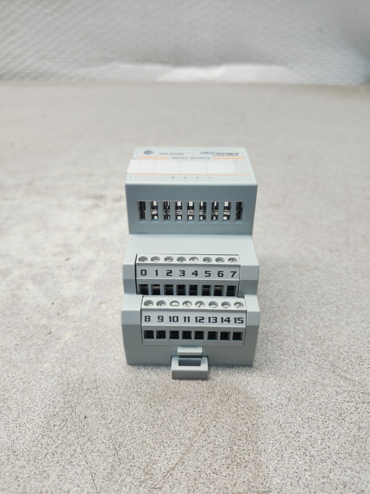 NEW IN BOX ALLEN BRADLEY Output Module 17930W4