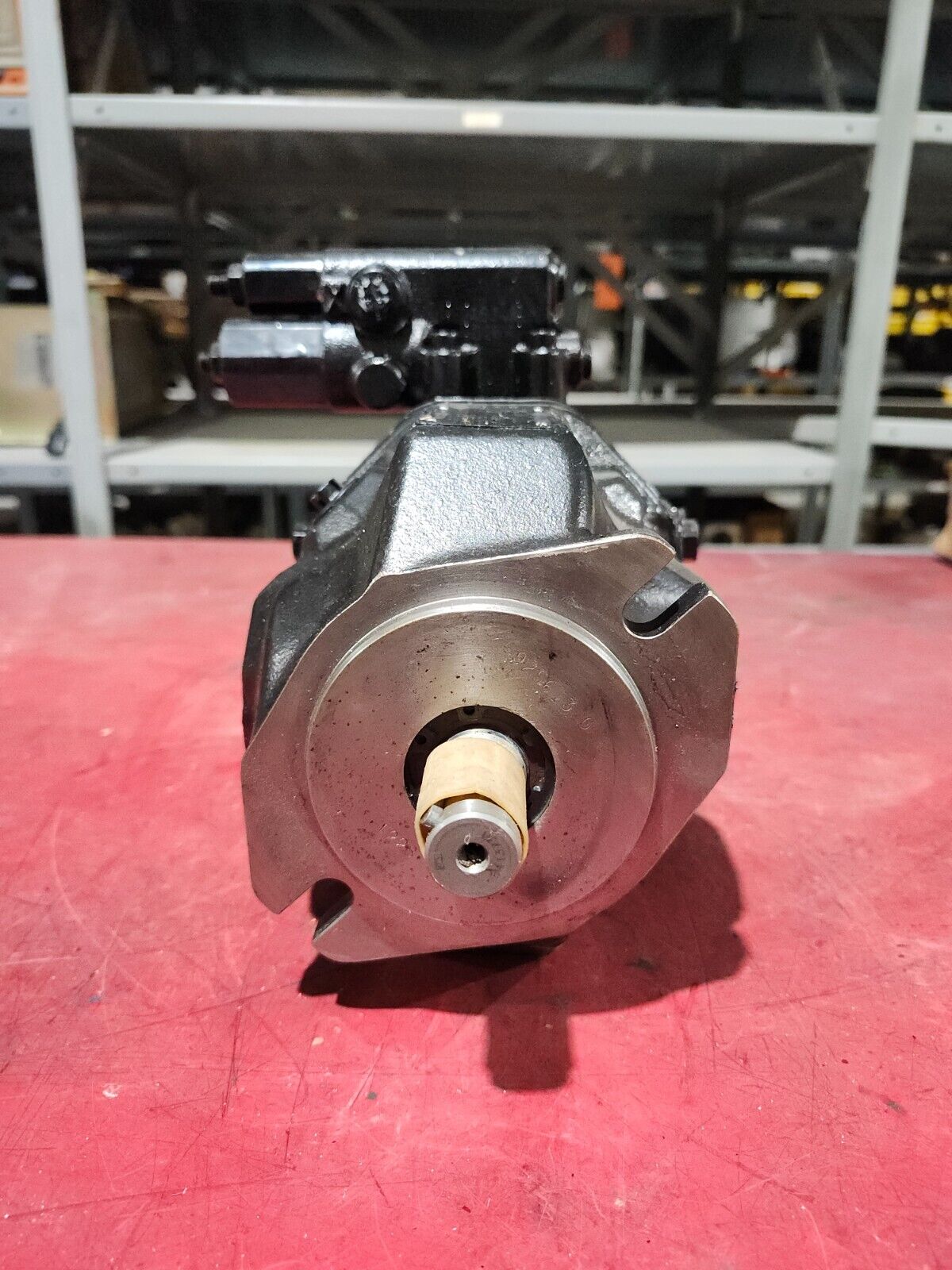 NEW NO BOX REXROTH Hydraulic Pump AA10VS018DFR/31R-VKC62N00