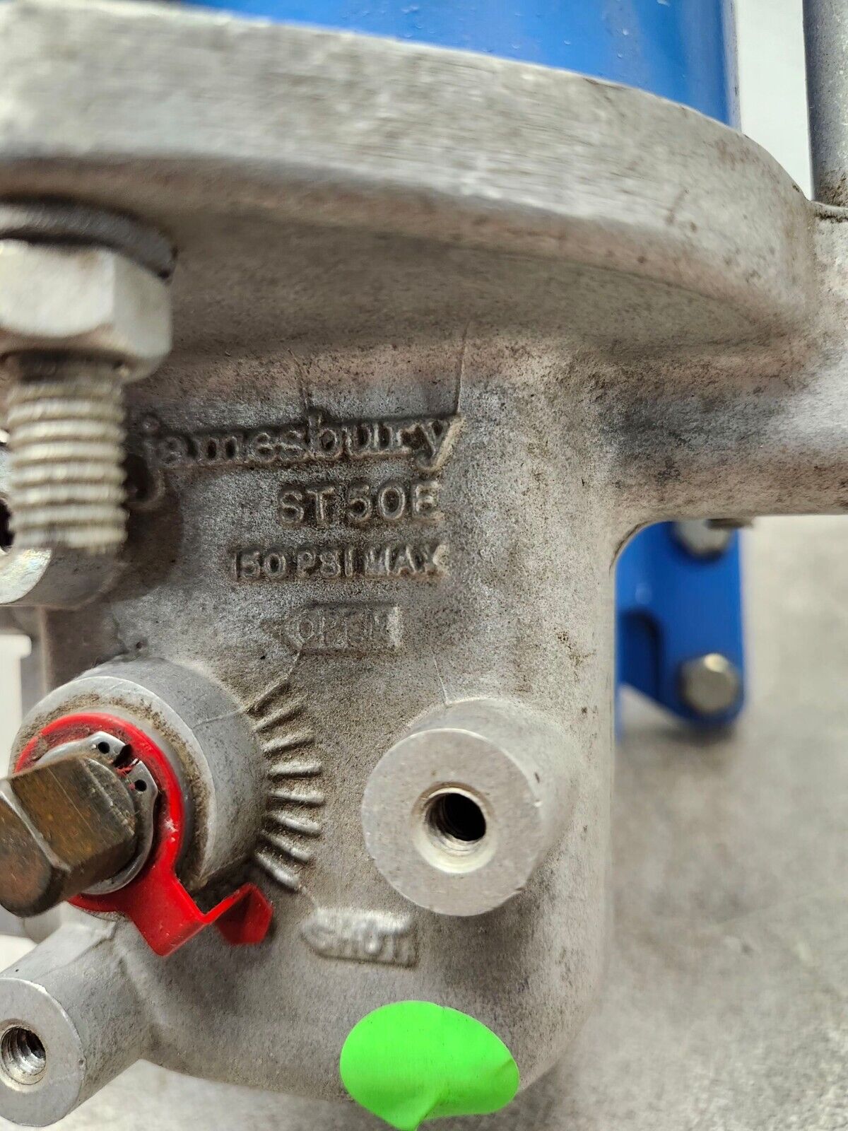 USED Jamesbury Pneumatic Valve Actuator 150 PSI ST50E