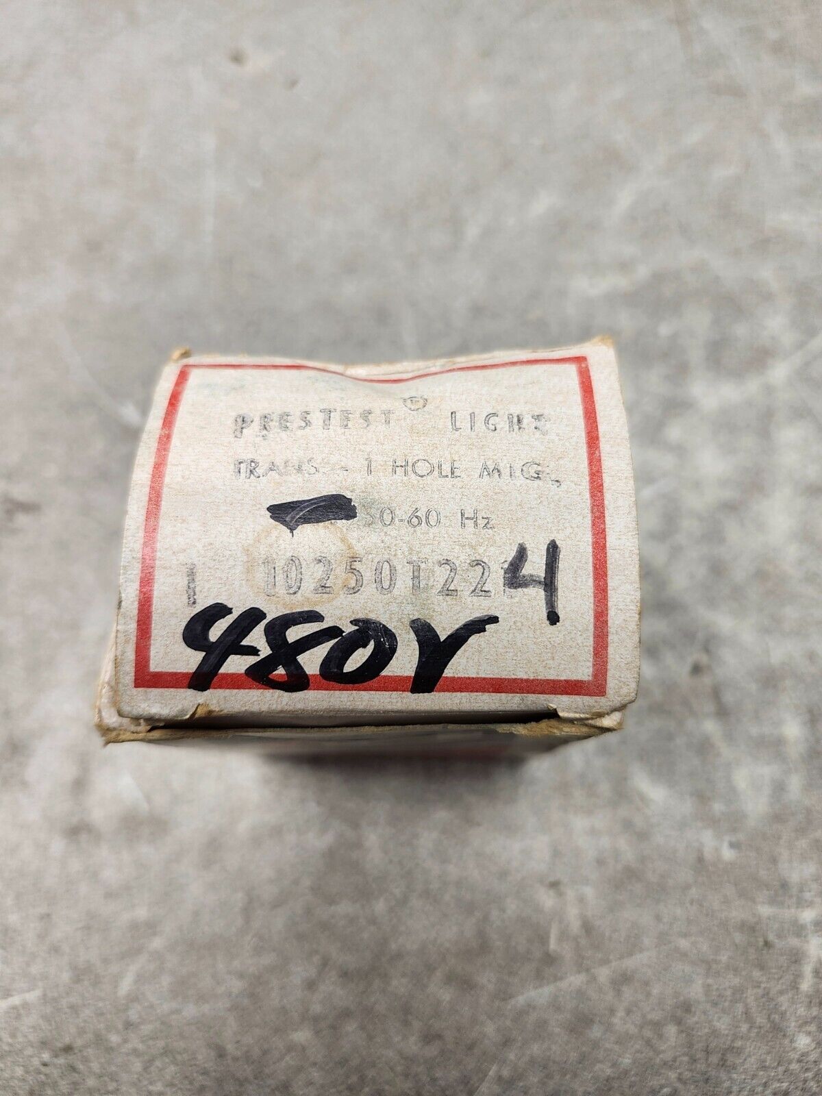 NEW IN BOX LOT OF 3 CUTLERHAMMER ILLUMINATED PRETEST PUSH BUTTON LIGHT 10250T221