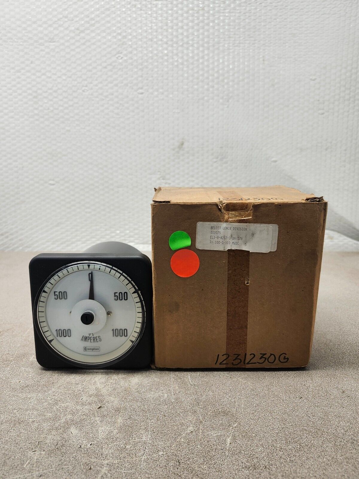 NEW IN BOX BELOIT LENOX DIVISON GAUGE R=100-0-100 EL1-B-4217-3-BH/078