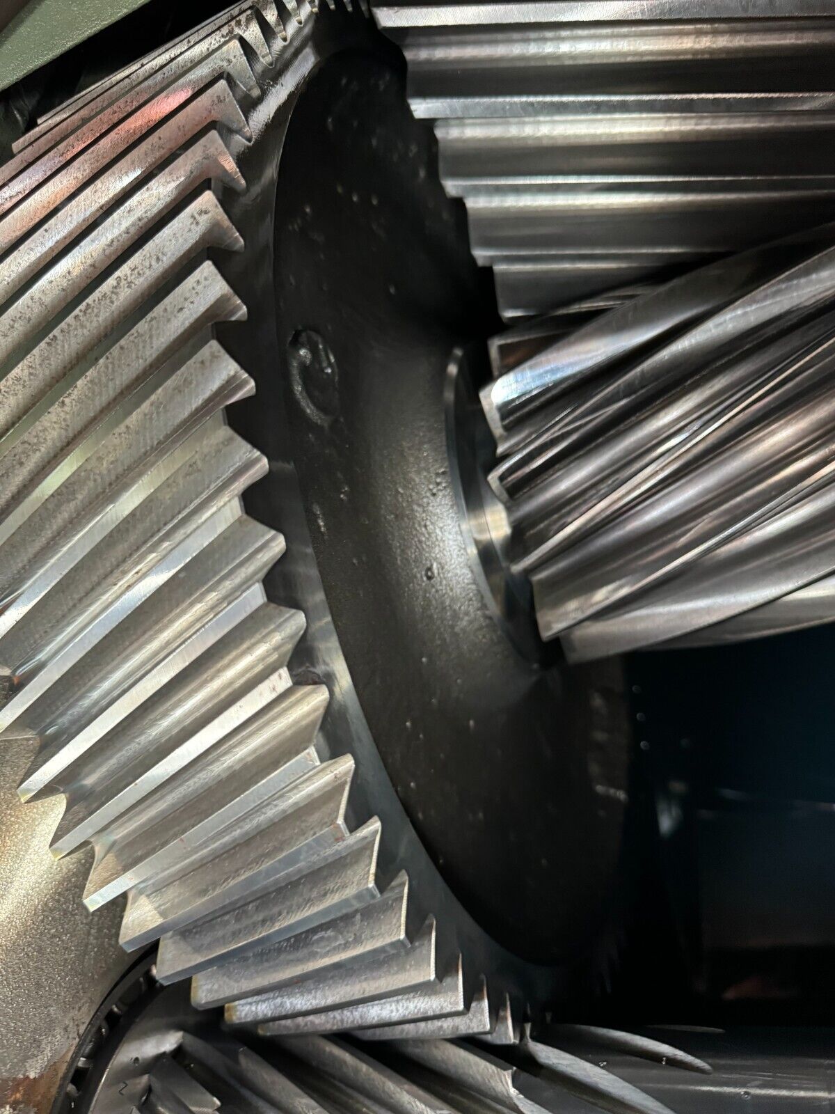 USED FALK ENCLOSED GEAR DRIVE SPEED REDUCER 31.47 RATIO 2120Y2-B