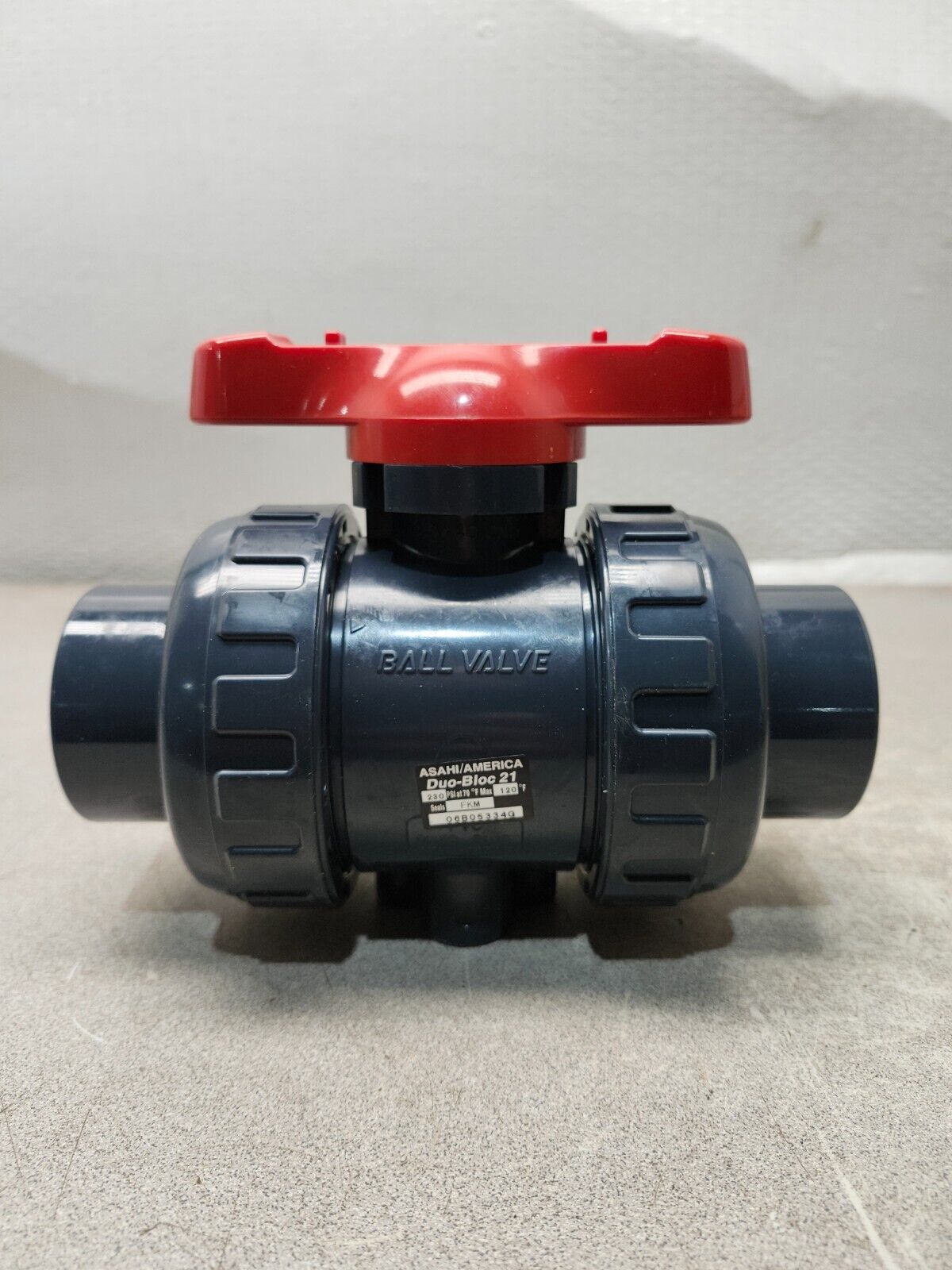 NEW IN BOX ASAHI DUO BLOC 21 VALVE 1 1/2 INCH 230 PSI 120 DEGREES