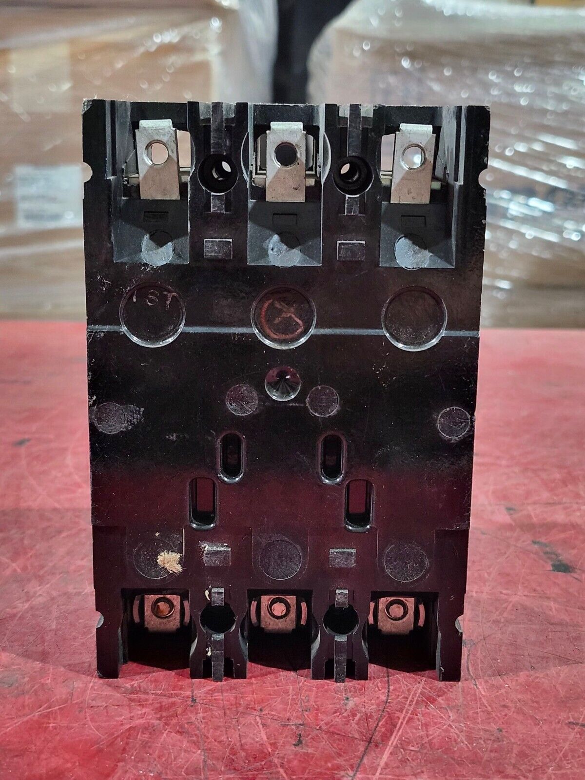 USED GENERAL ELECTRIC MOTOR CIRCUIT PPROTECTOR TEC36003