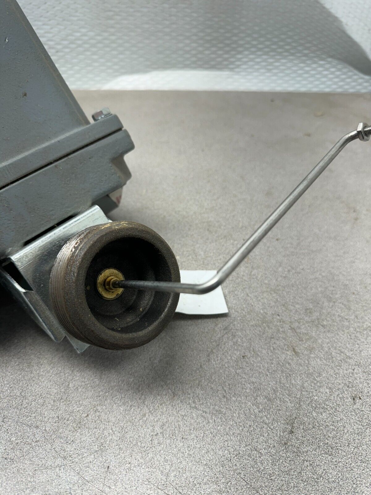 NEW NO BOX SQUARE D FLOAT SWITCH 9038 CW36 SERIES A FORM N4 *MISSING FLOAT*