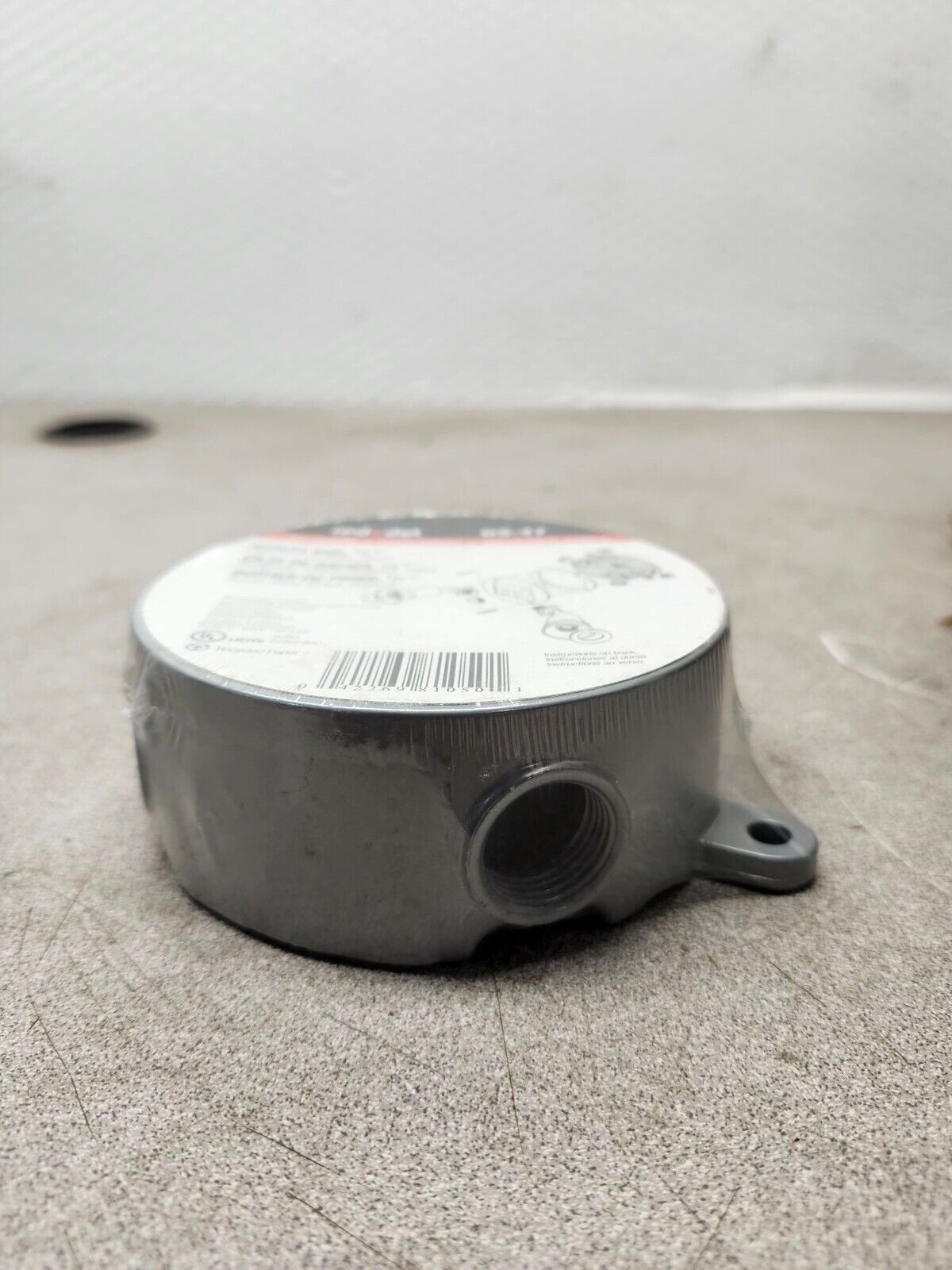 NEW Red Dot Outlet Box, Die Cast Aluminum, 16.3 cu-in Capacity, 5 Outlets, DS-47