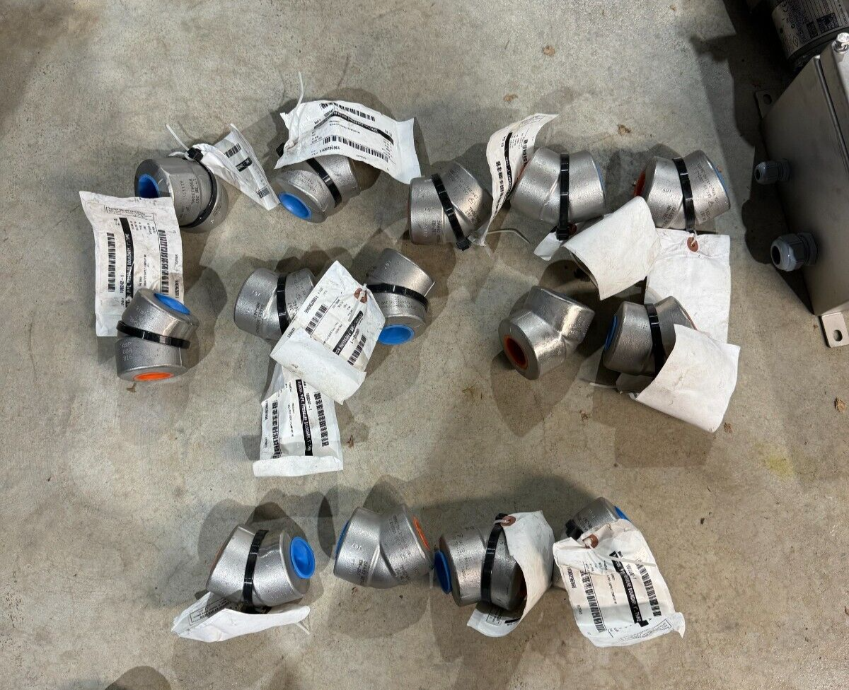 NEW NO BOX TIOGA ELBOW PIPE 100242 NFA-1-51605 F304/304L A111551