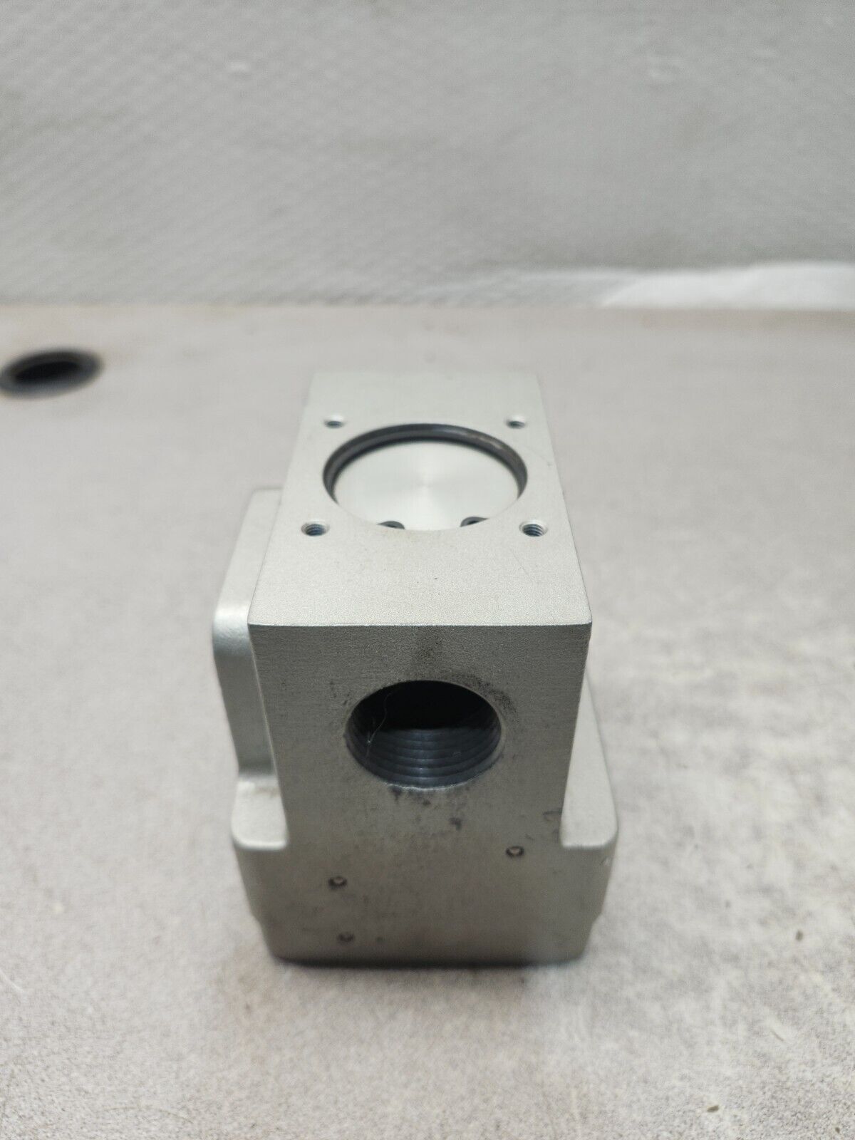 USED SMC REGULATOR VALVE VEX 1700-10B