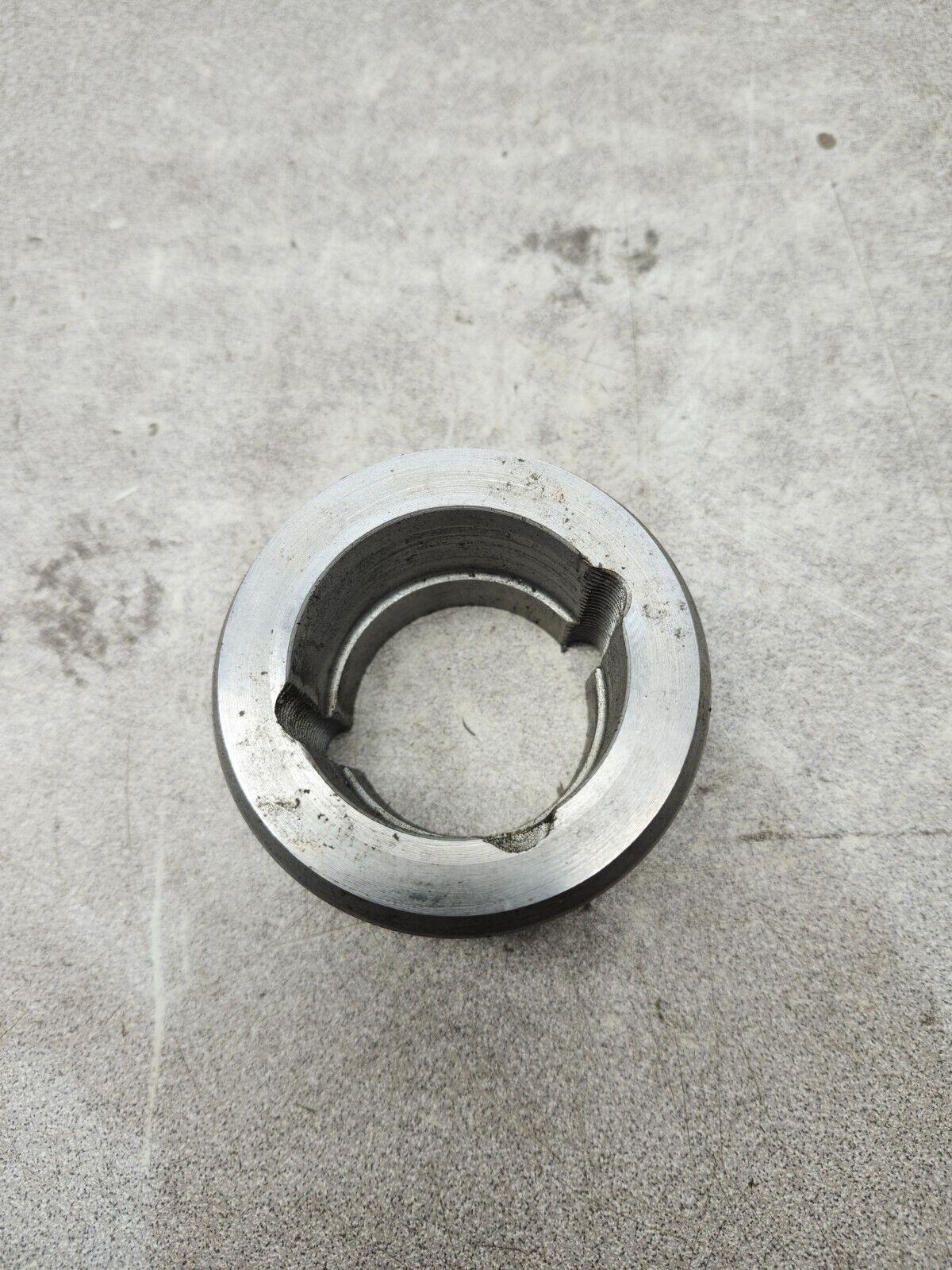 NEW IN BOX DODGE TAPER LOCK WELD W12 228010