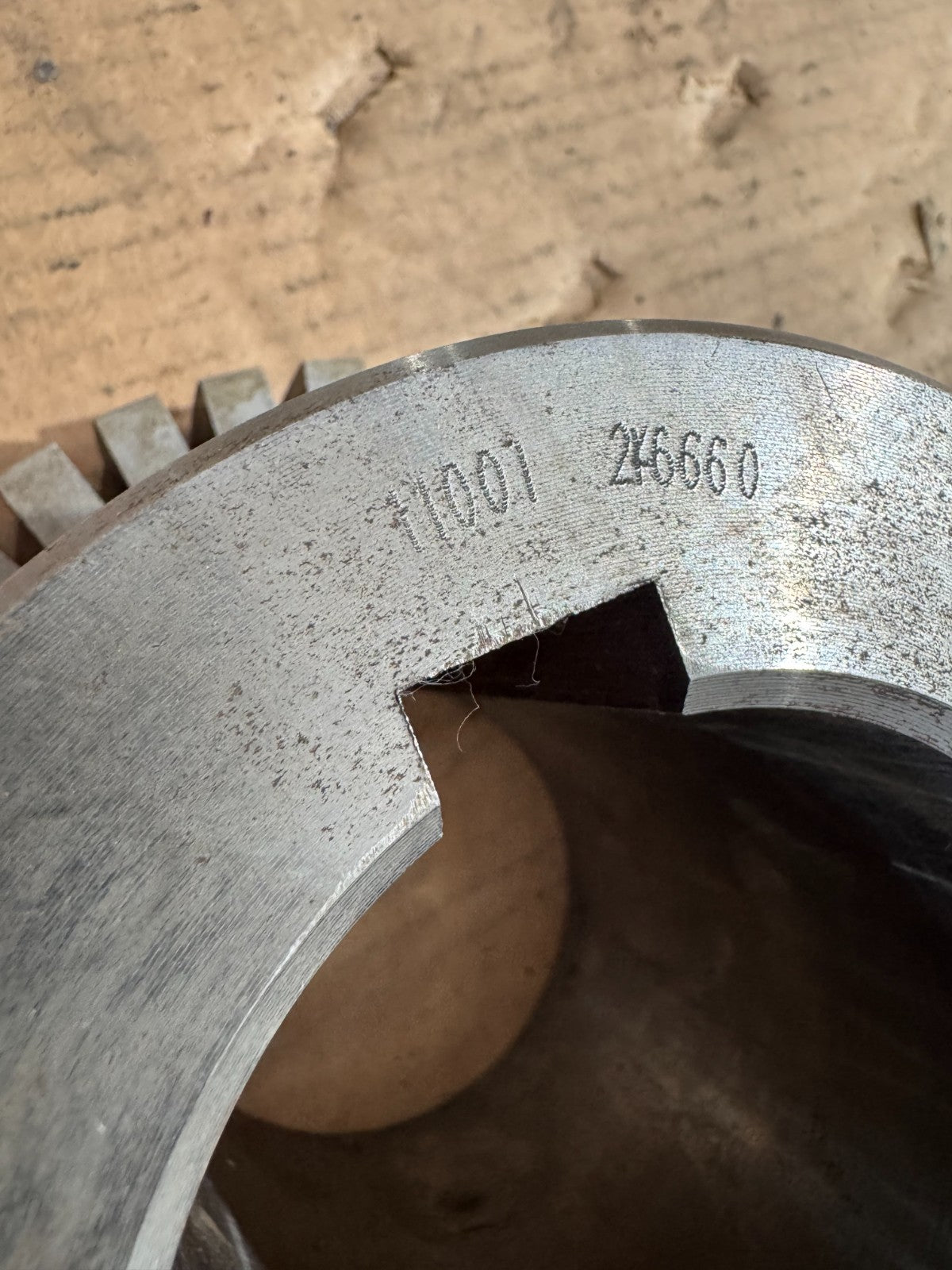 47535418