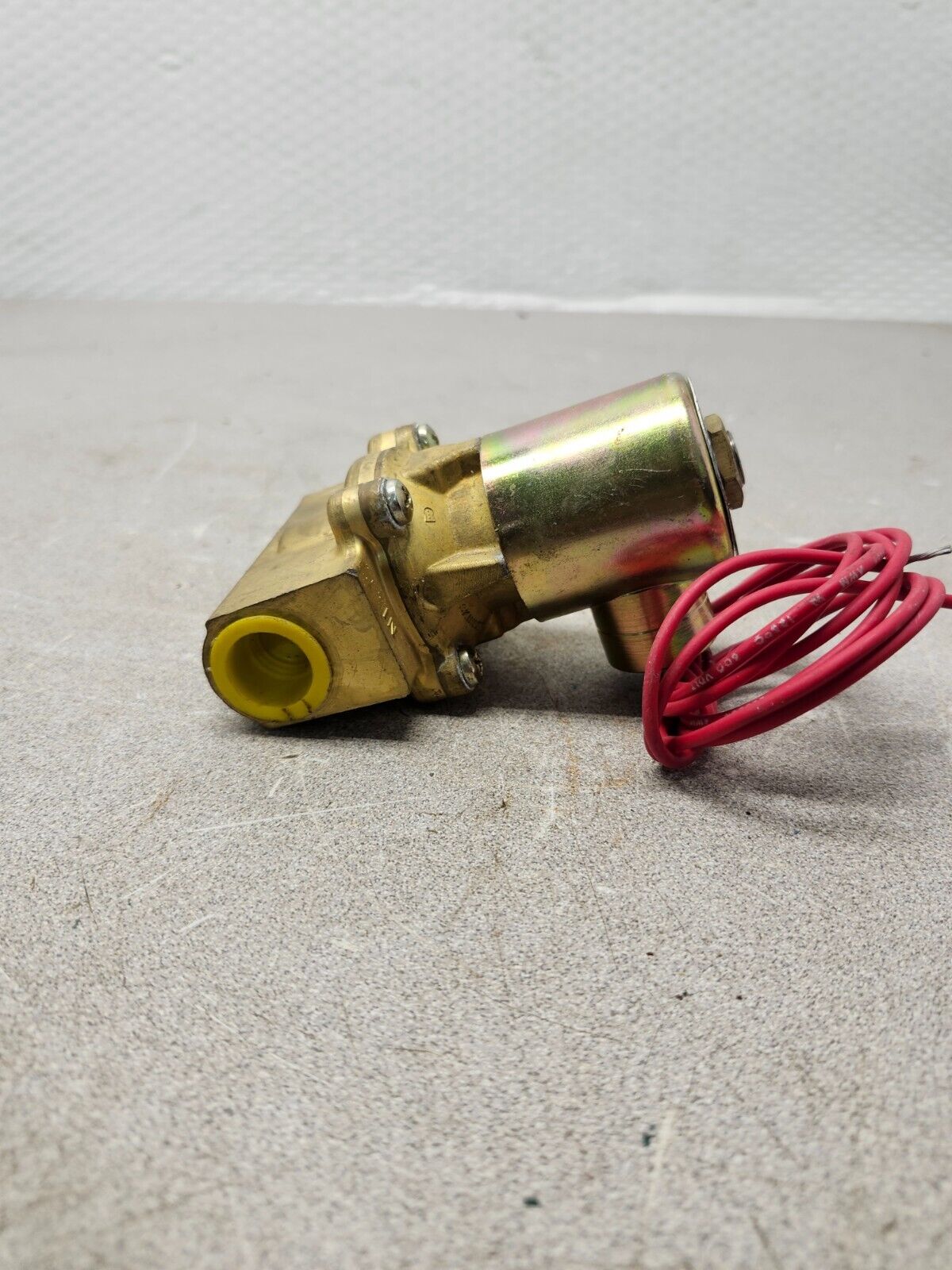 NEW NO BOX UL ACTUATING VALVE 584A 5-175 PSI 125 VDC