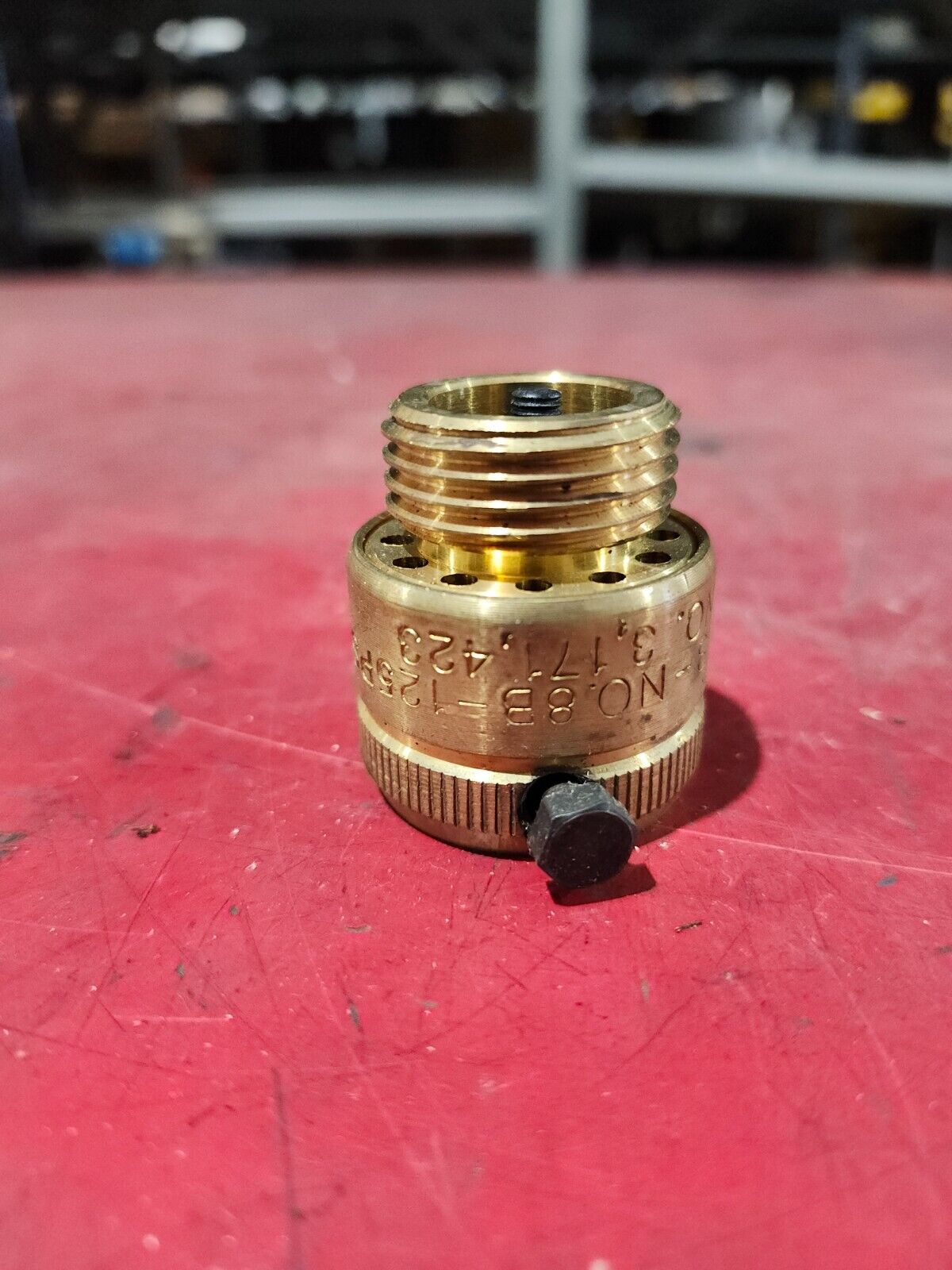 NEW IN BOX LOT OF 6 WATTS REGULATOR HOSE CONNECTION VACUUM BREAKER 3/4 8B