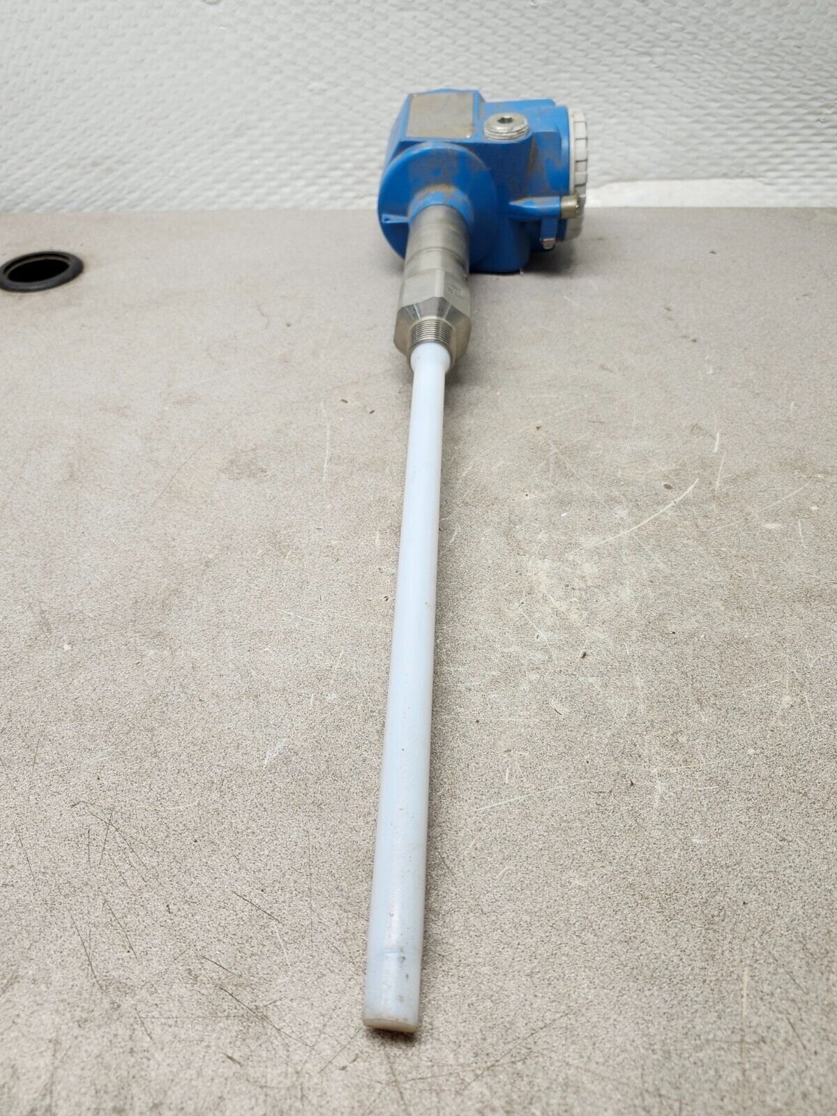 NEW NO BOX Endress Hauser Automation Switch Liquidcap FTI51-RAK1RDJ45D1A