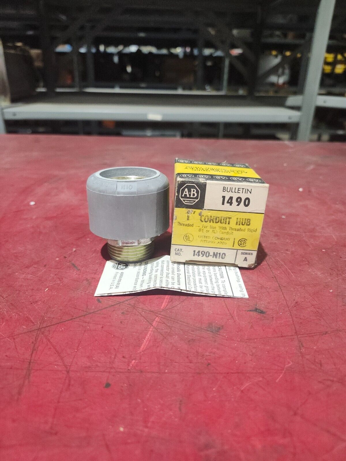 NEW IN BOX LOT OF 2 ALLEN BRADLY 1'' CONDUIT HUB 1490-N10