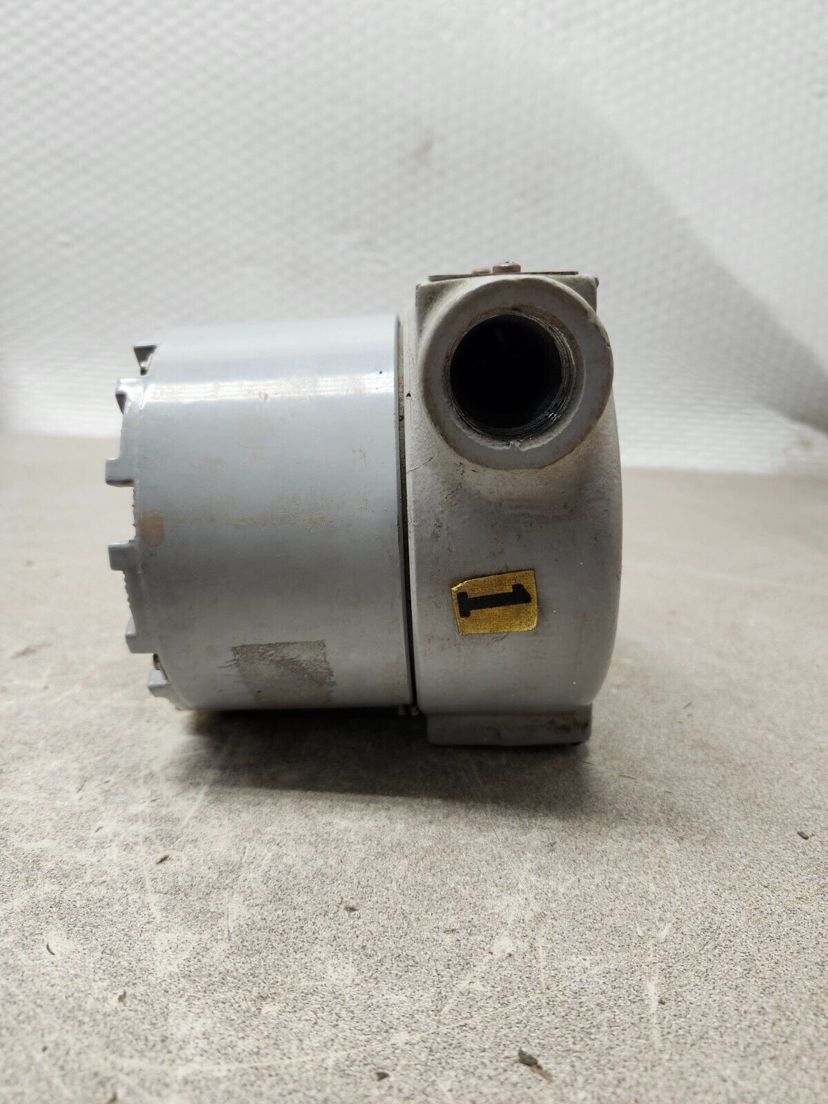NEW IN BOX Curlee EGS Enclosure For Metering Equipment Hazardous Location E1H21