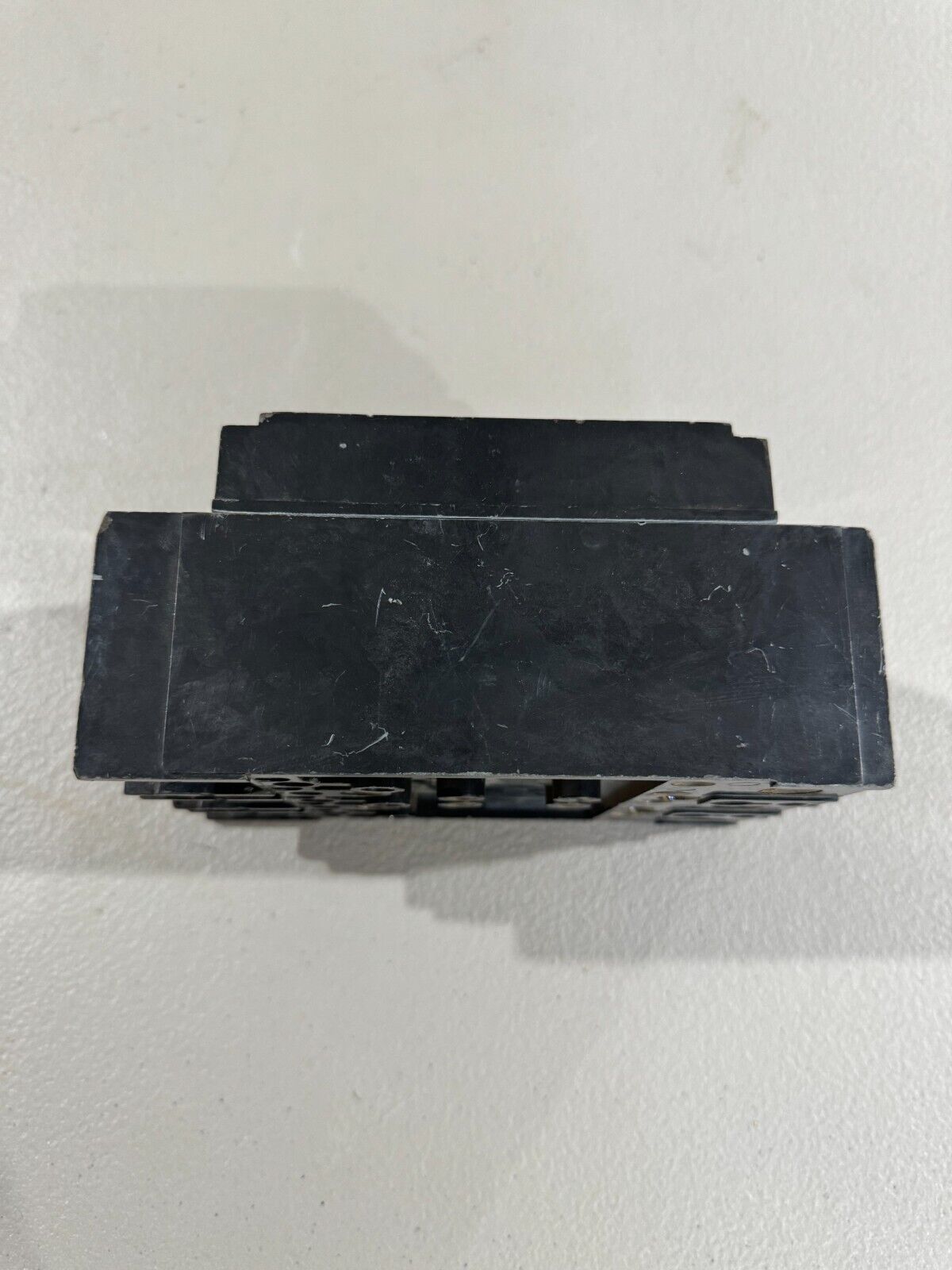 USED SQUARE D 3 POLE 110AMP CIRCUIT BREAKER Q2L3110H