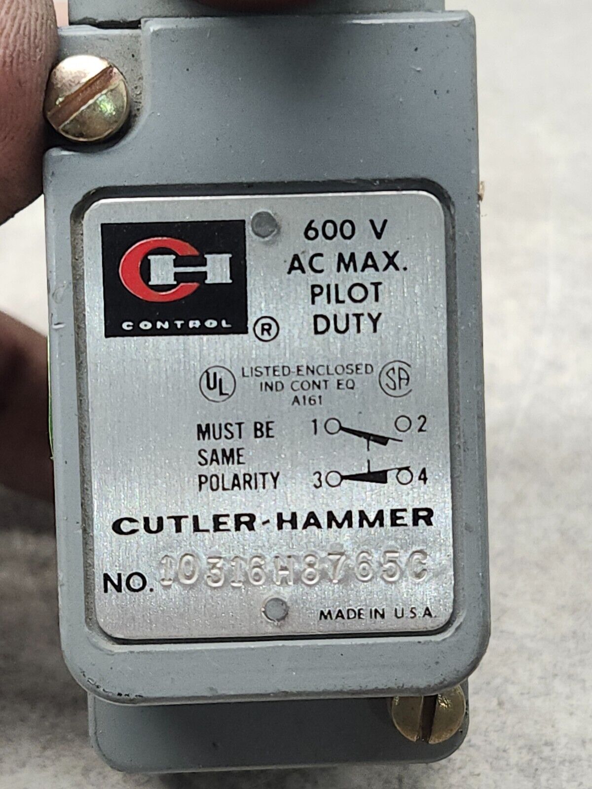 NEW NO BOX CUTTLER HAMMER LIMIT SWITCH 10316H8765C