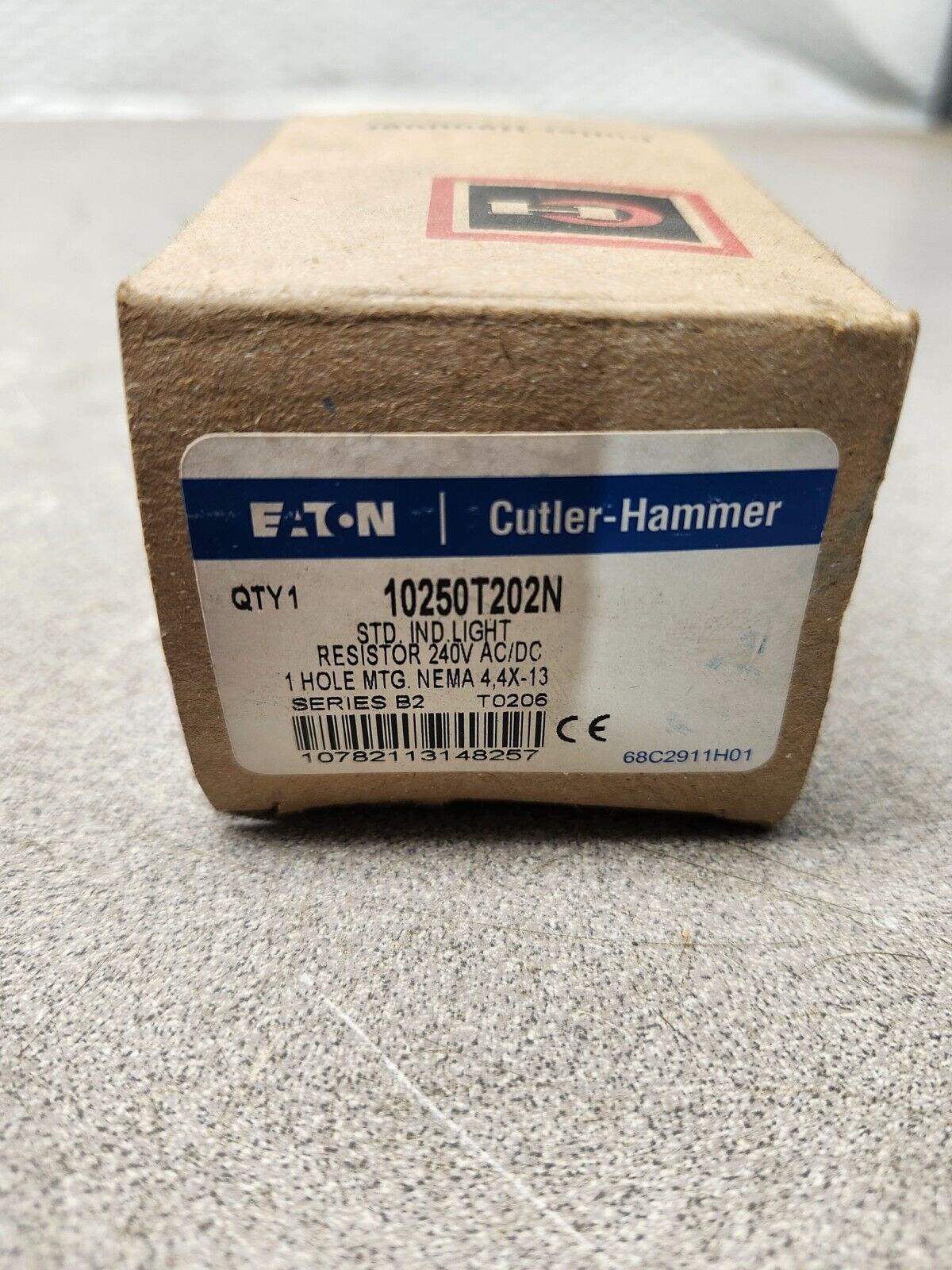 NEW WITH BOX Cutler Hammer Light Resistor 240V AC/DC 10250T202N