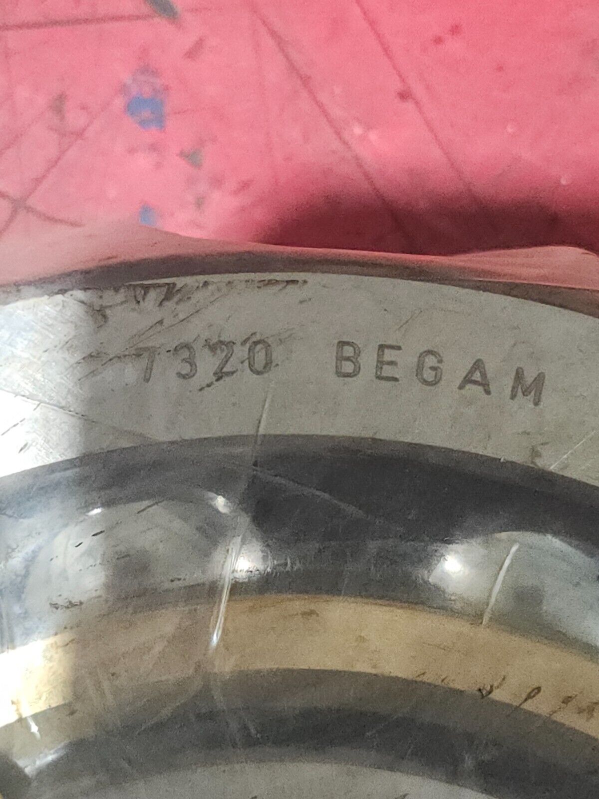 NEW IN BAG SKF EXPLORER ANGULAR CONTACT BALL BEARING 7320 BEGAM