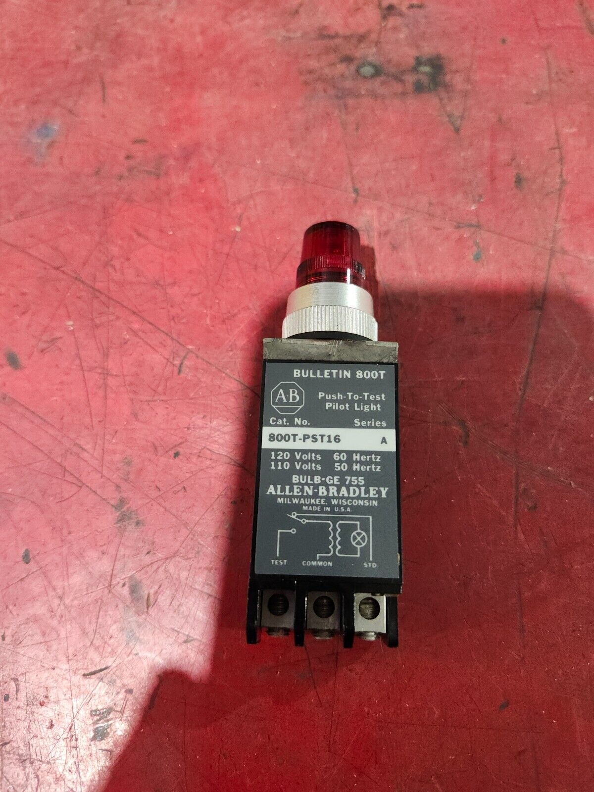 NEW IN BOX ALLEN BRADLEY PUSH TO TEST PILOT LIGHT RED LENS 800T-PST16R