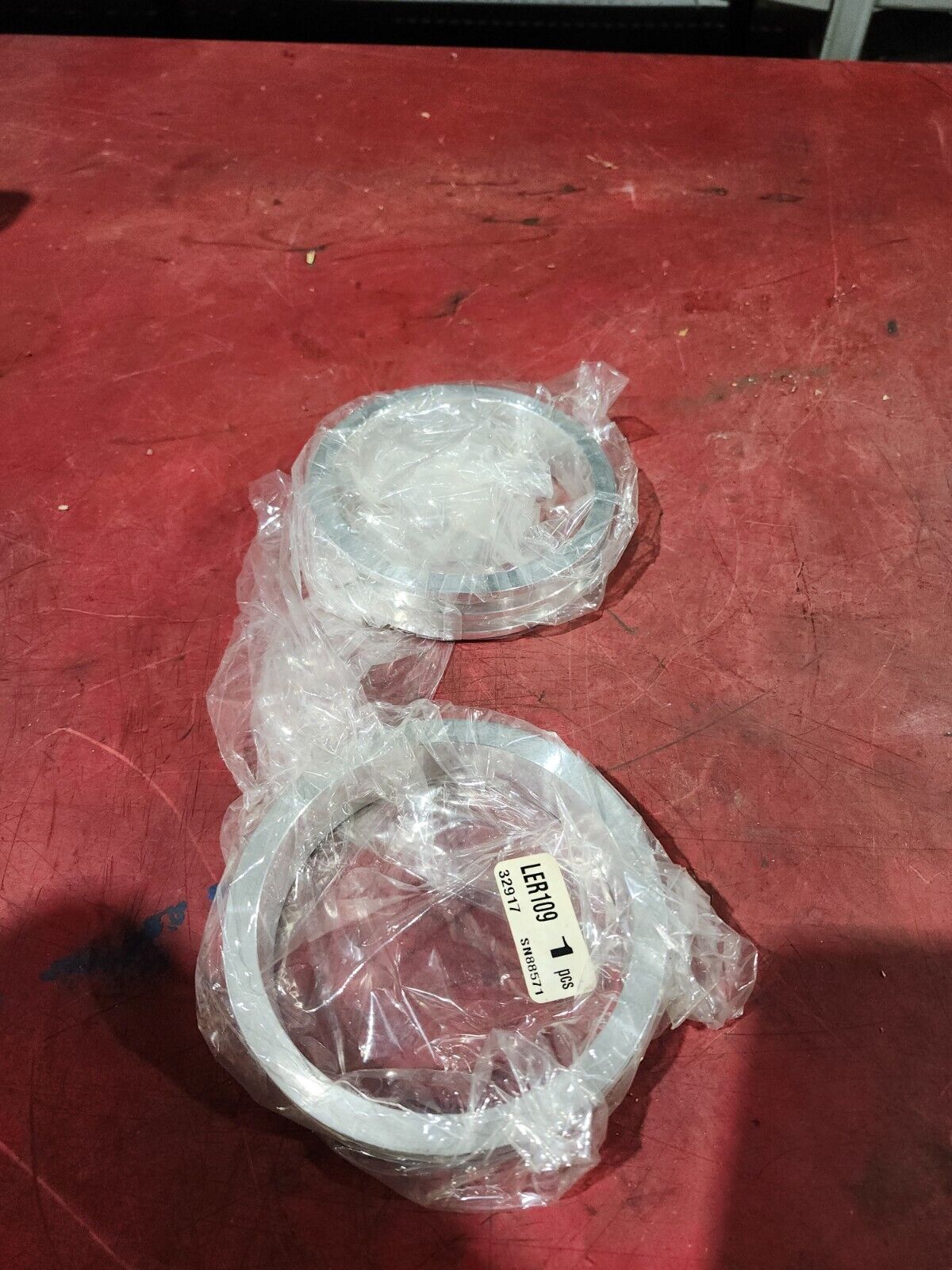 NEW IN BOX REXNORD BEARING SEAL LER109 3-15/16''