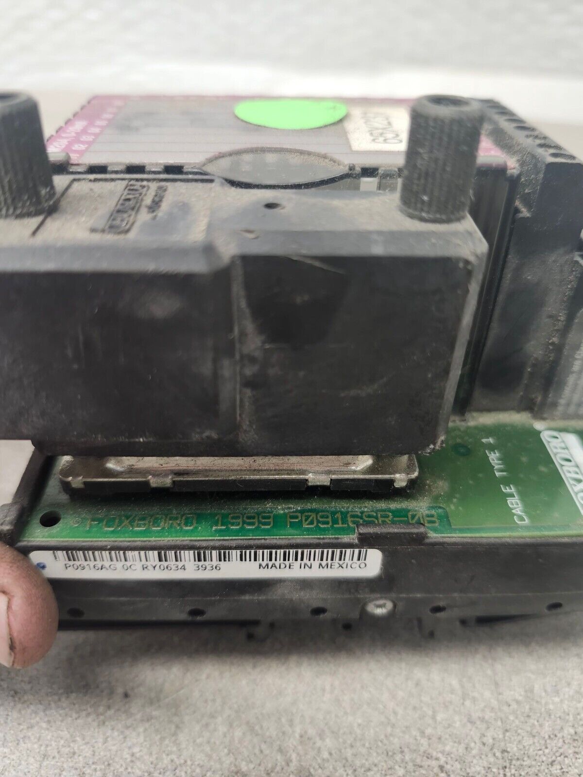 USED NO BOX Foxboro Compression Term Assembly P0916SR-0B