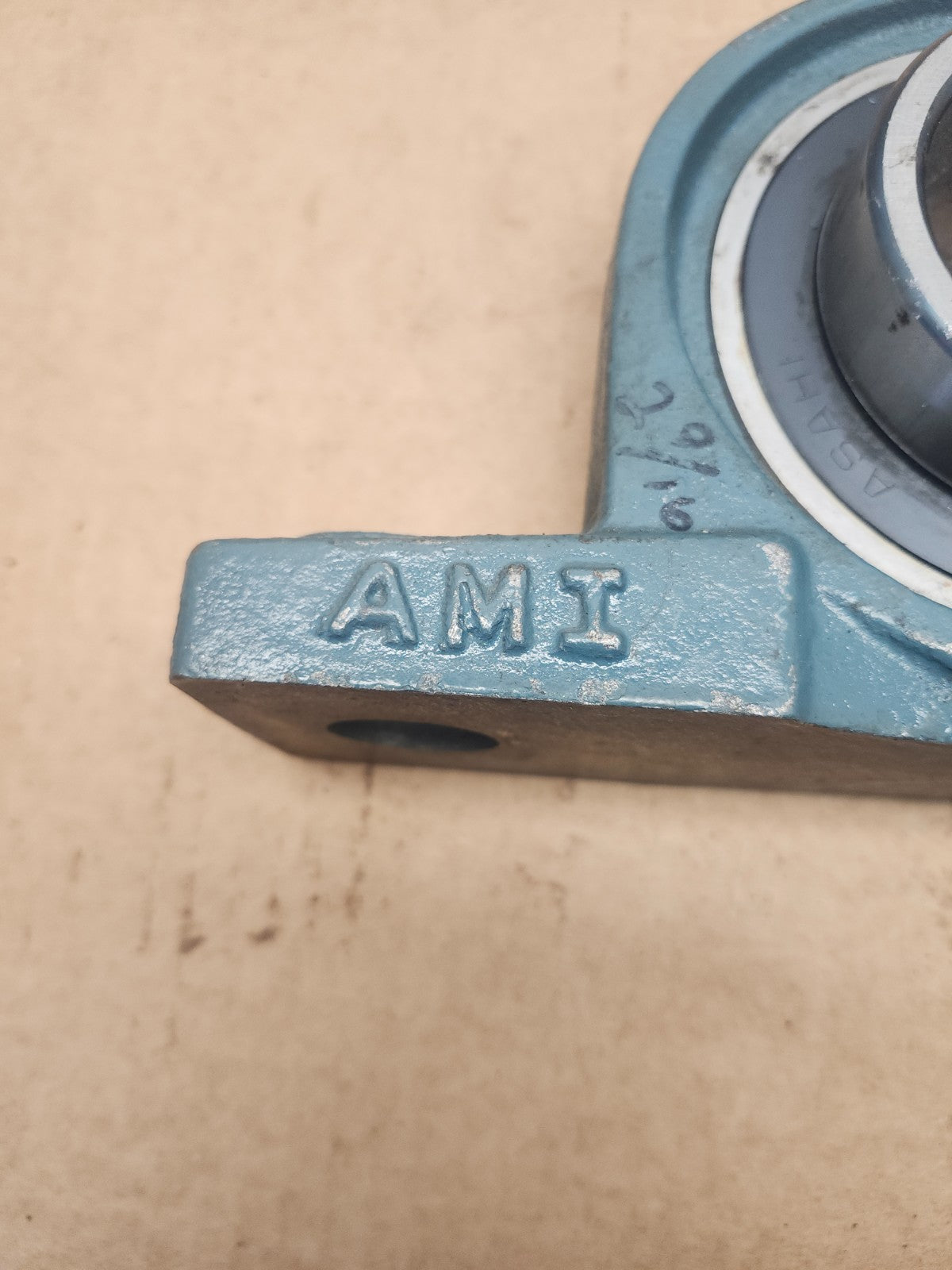 46977395