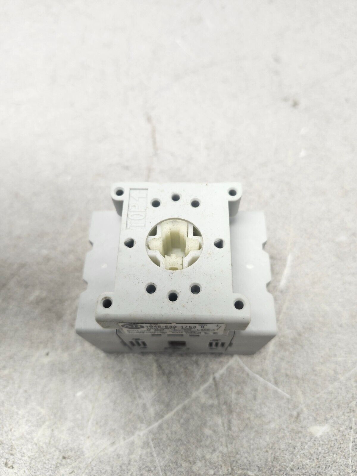 NEW IN BOX ALLEN BRADLEY LOADSWITCH FRONT MOUNT 194E-E32-1753