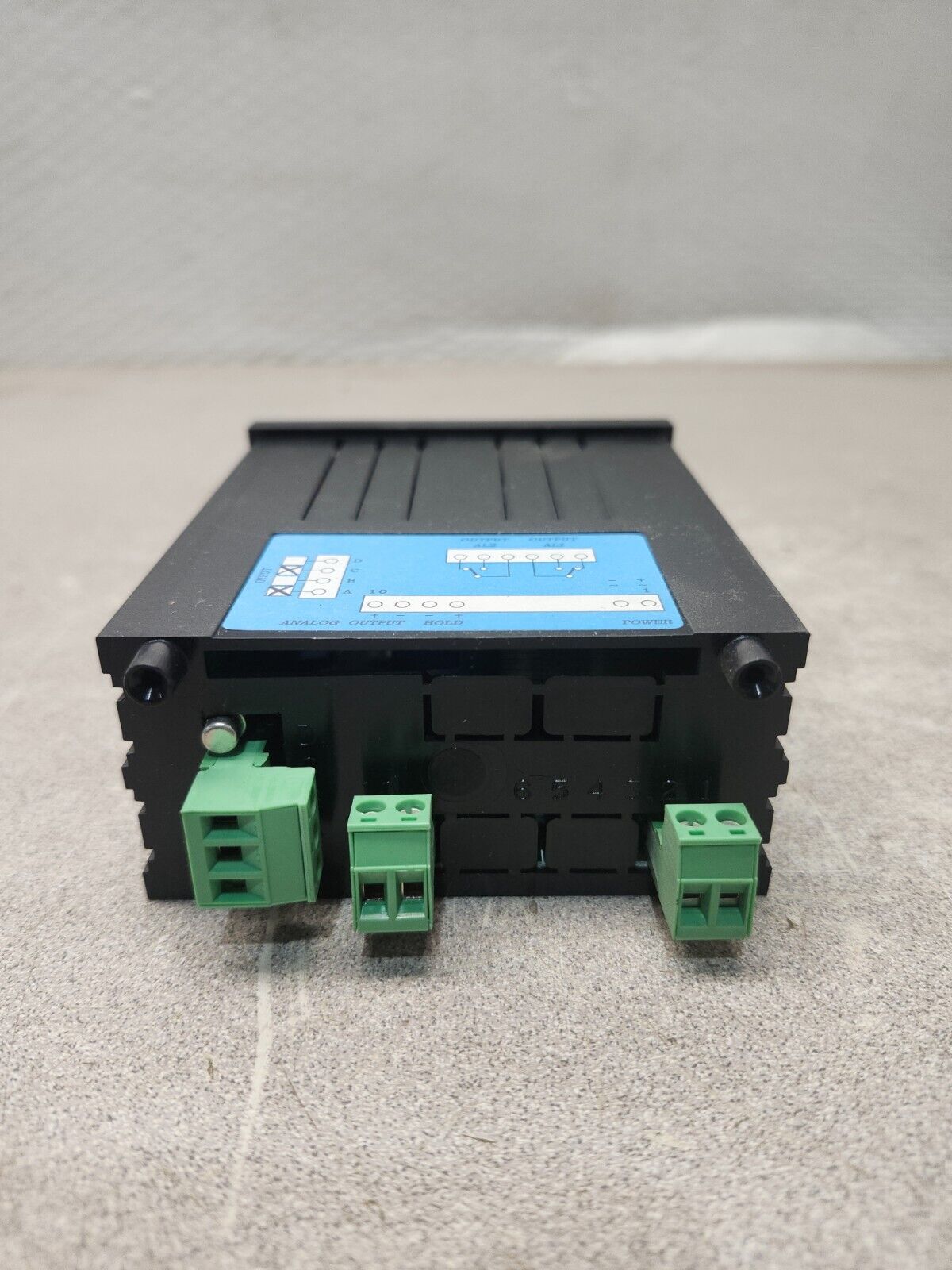 USED LOT OF 2 Omega Engineering Temperature Controller DP18-JC-A01