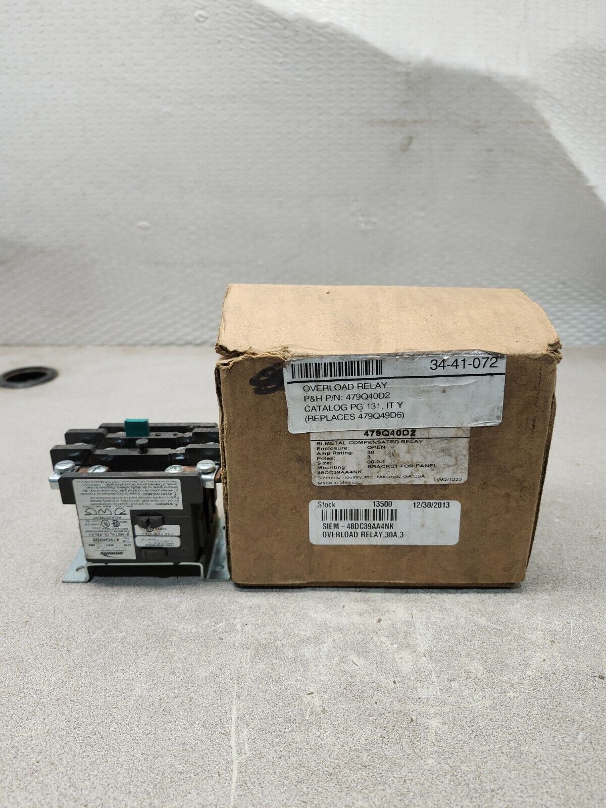 NEW IN BOX SIEMENS OVERLOAD RELAY 479Q40D2