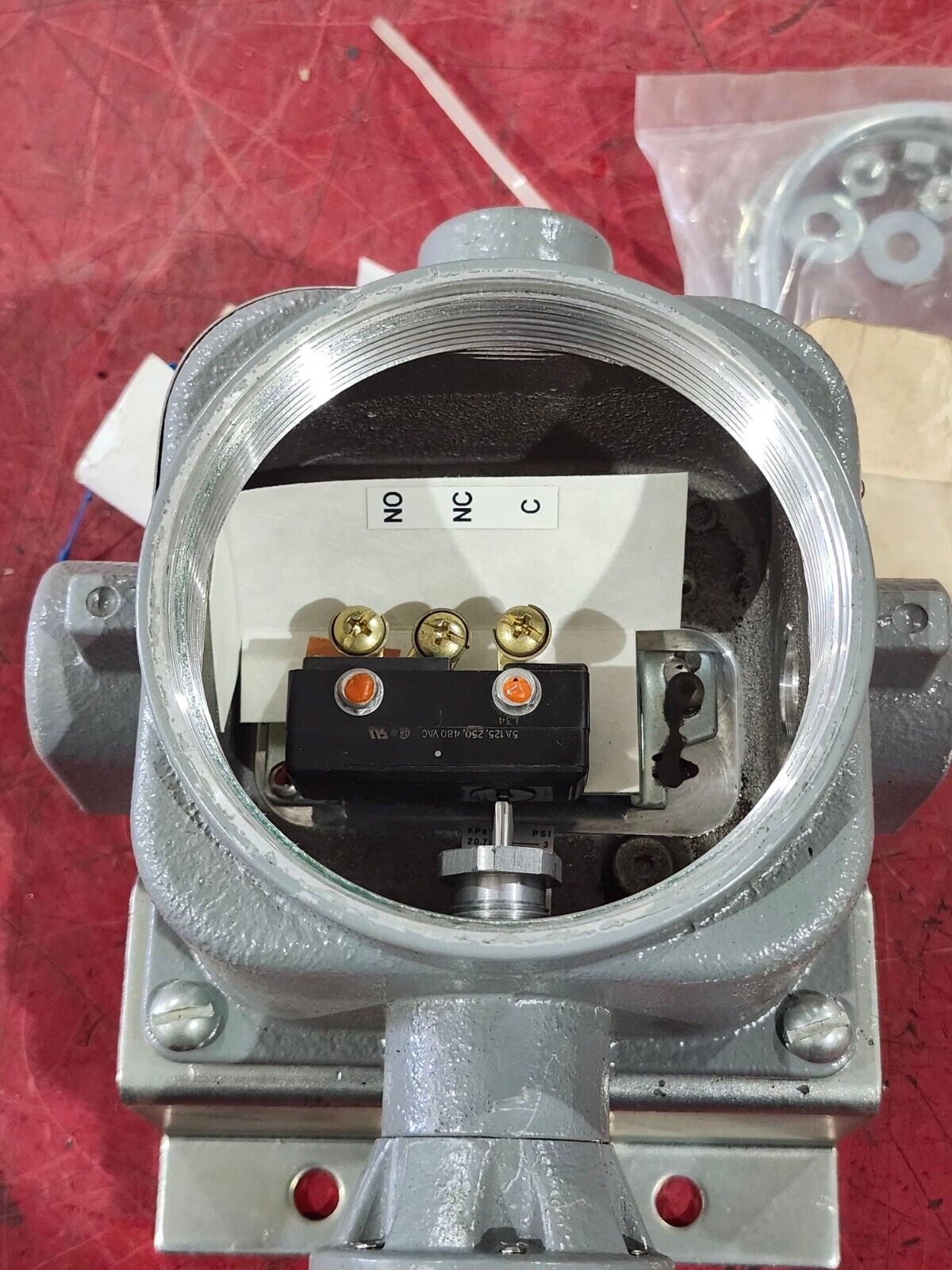 NEW NO BOX SOR PRESSURE SWITCH 4LC-W5-M4-C2A-TTPK