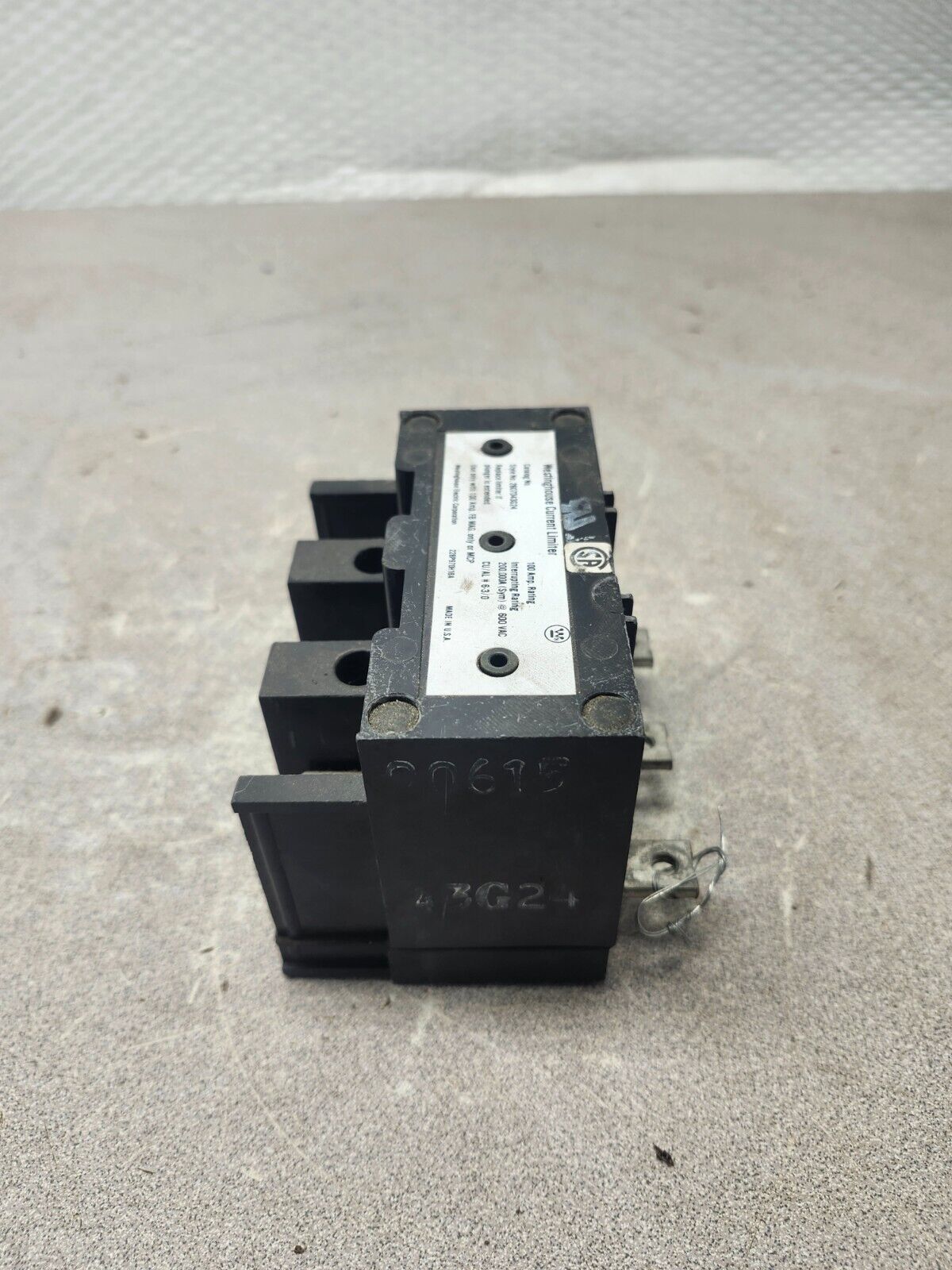 USED WESTINGHOUSE CURRENT LIMITER 100A AMP RATING 2607D43G24