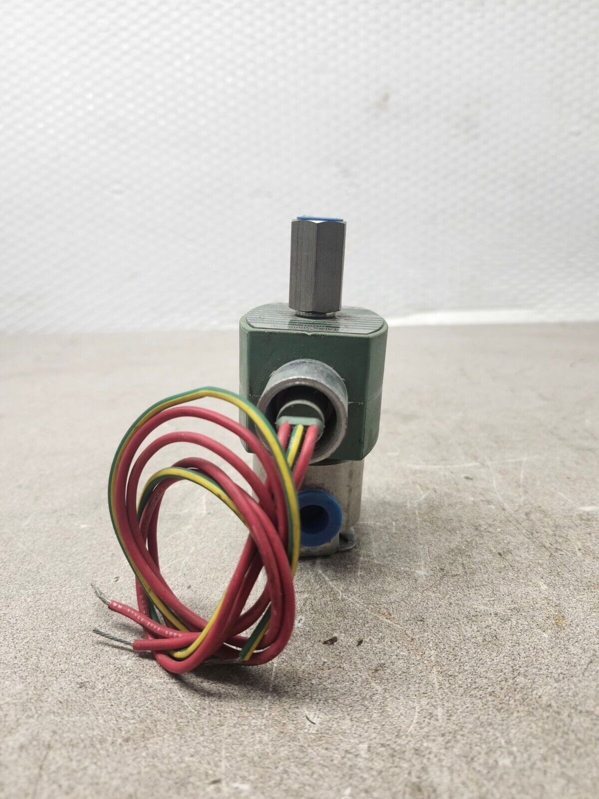 NEW NO BOX ASCO RED-HAT SOLENIOD VALVE 1/4" 150psi 8314G121