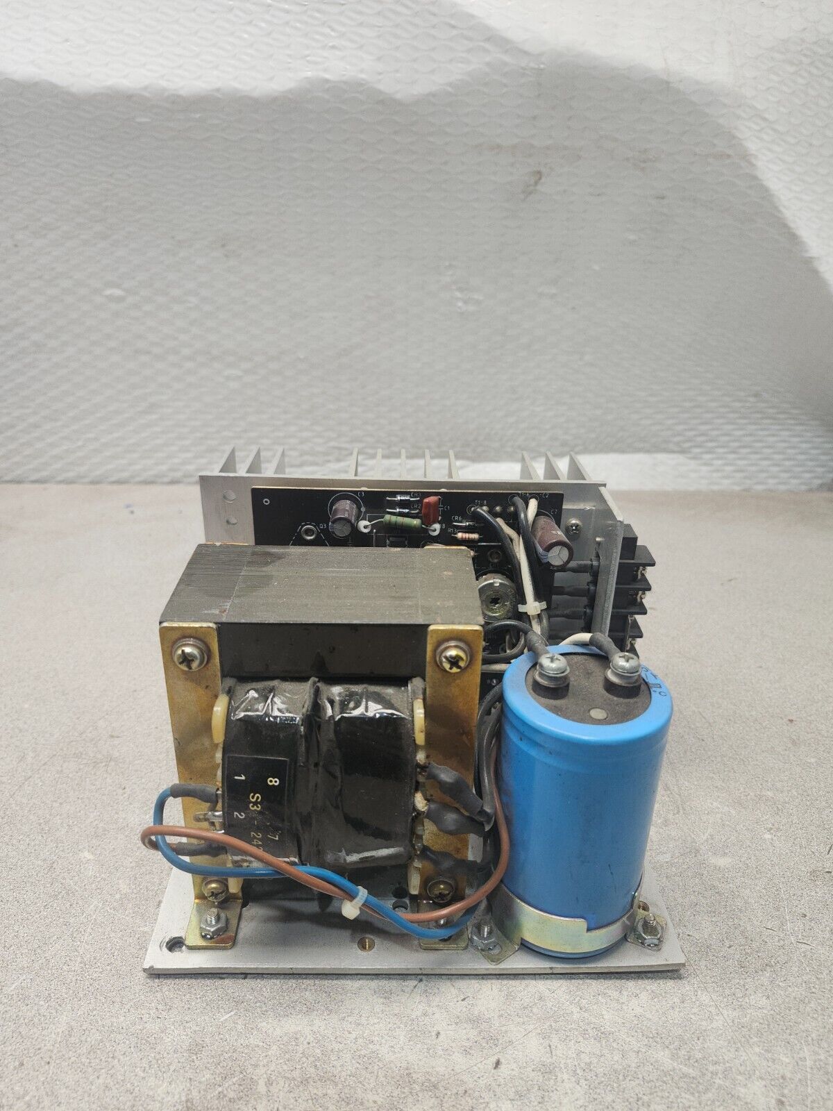 NEW NO BOX SOLA Adjustable Power Supply 83-24-260-03