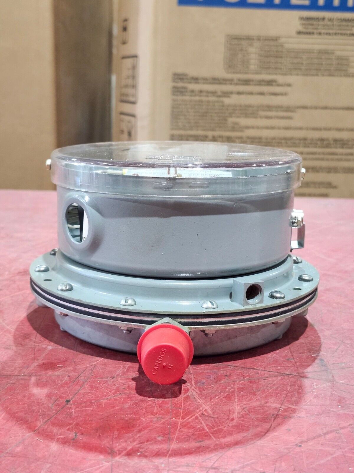 NEW IN BOX MERCOID CONTROL SWITCH PG-103-2