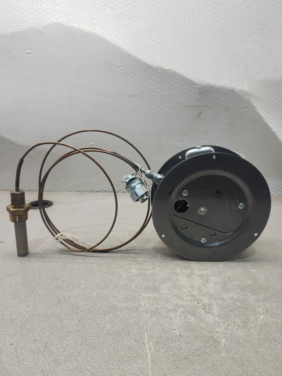 NEW IN BOX Dwyer MERCOID PRESSURE SWITCHES DAW-38-3-5N