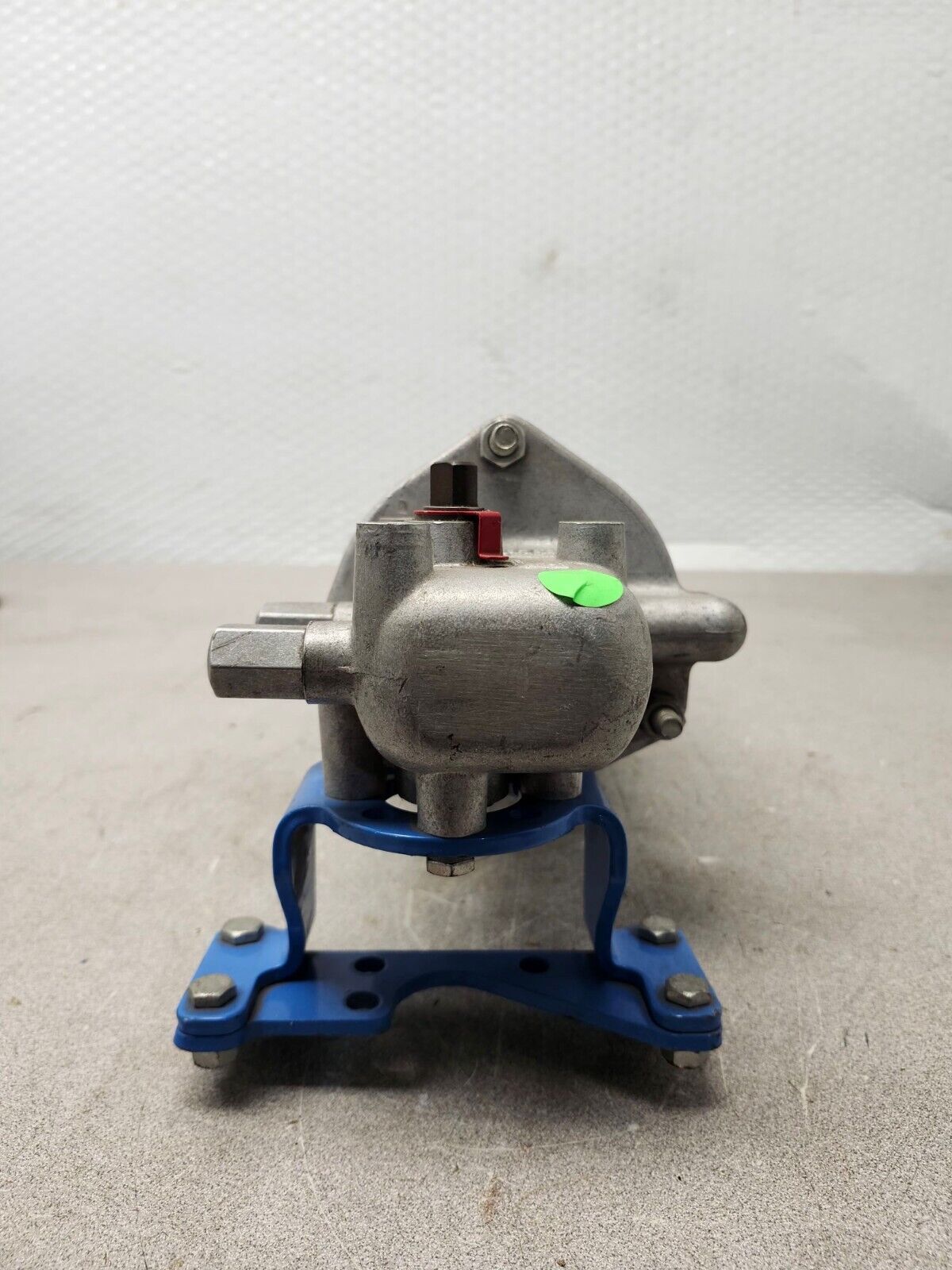 USED Jamesbury Pneumatic Valve Actuator 150 PSI ST50E