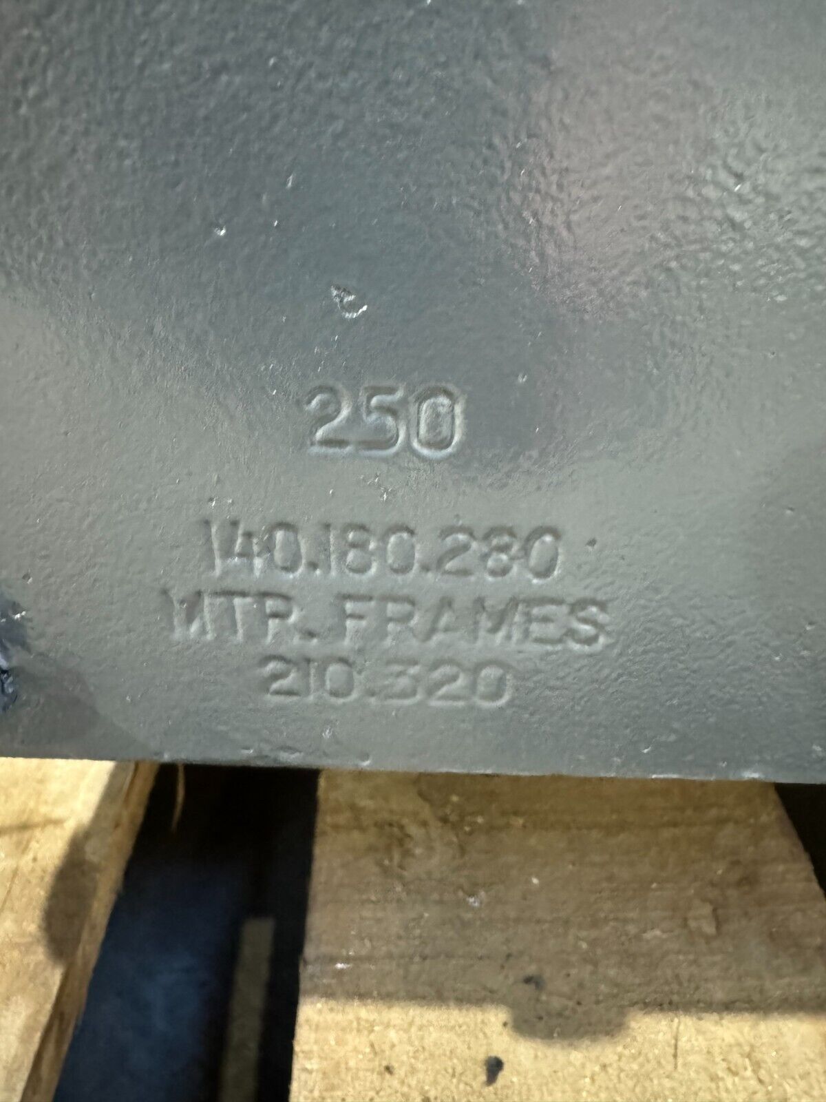 USED FALK ENCLOSED GEAR DRIVE SPEED REDUCER 11.08 RATIO 70FC2MA